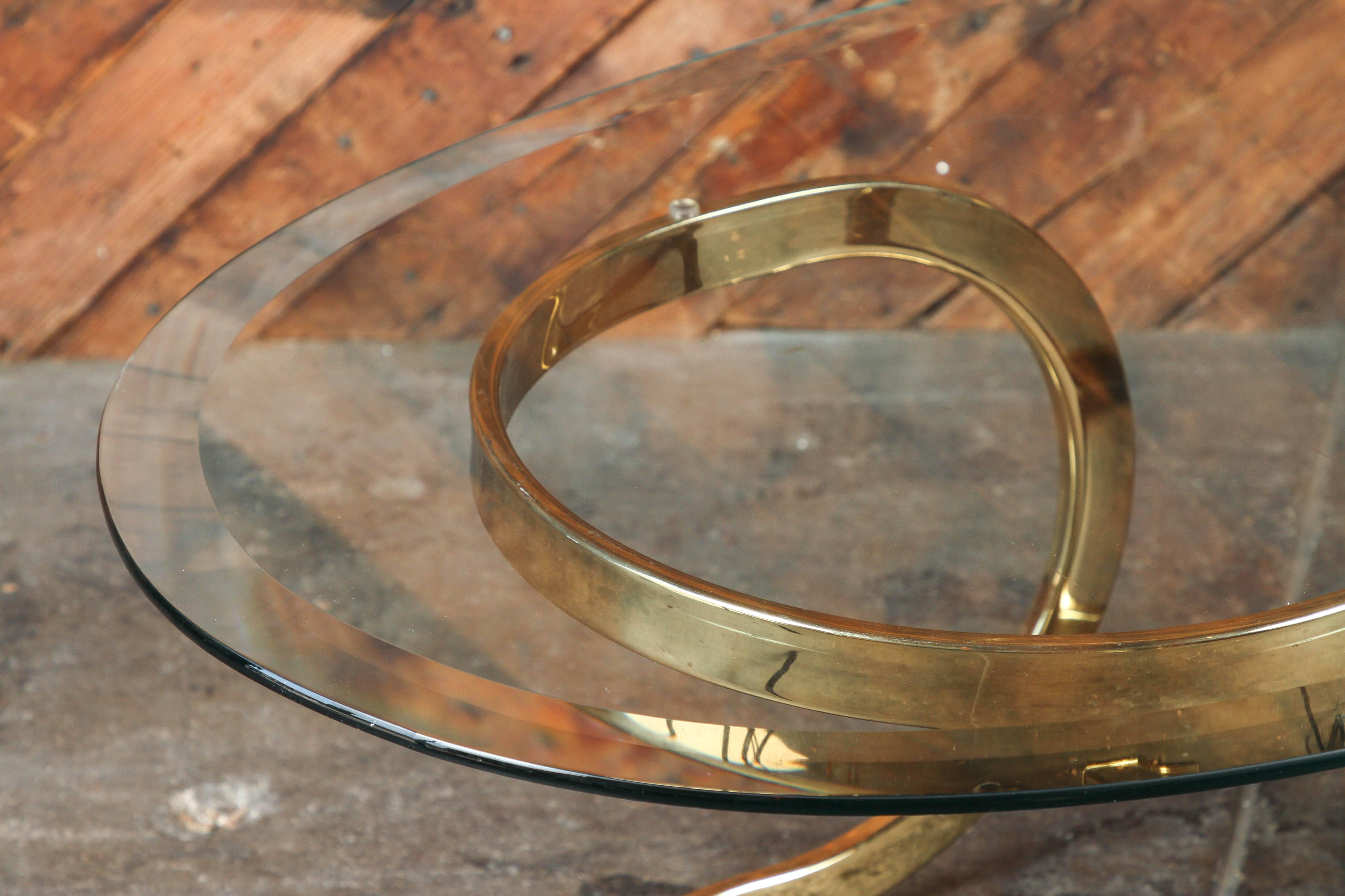 Vintage Brass Ribbon Coffee Table with Glass Top 1