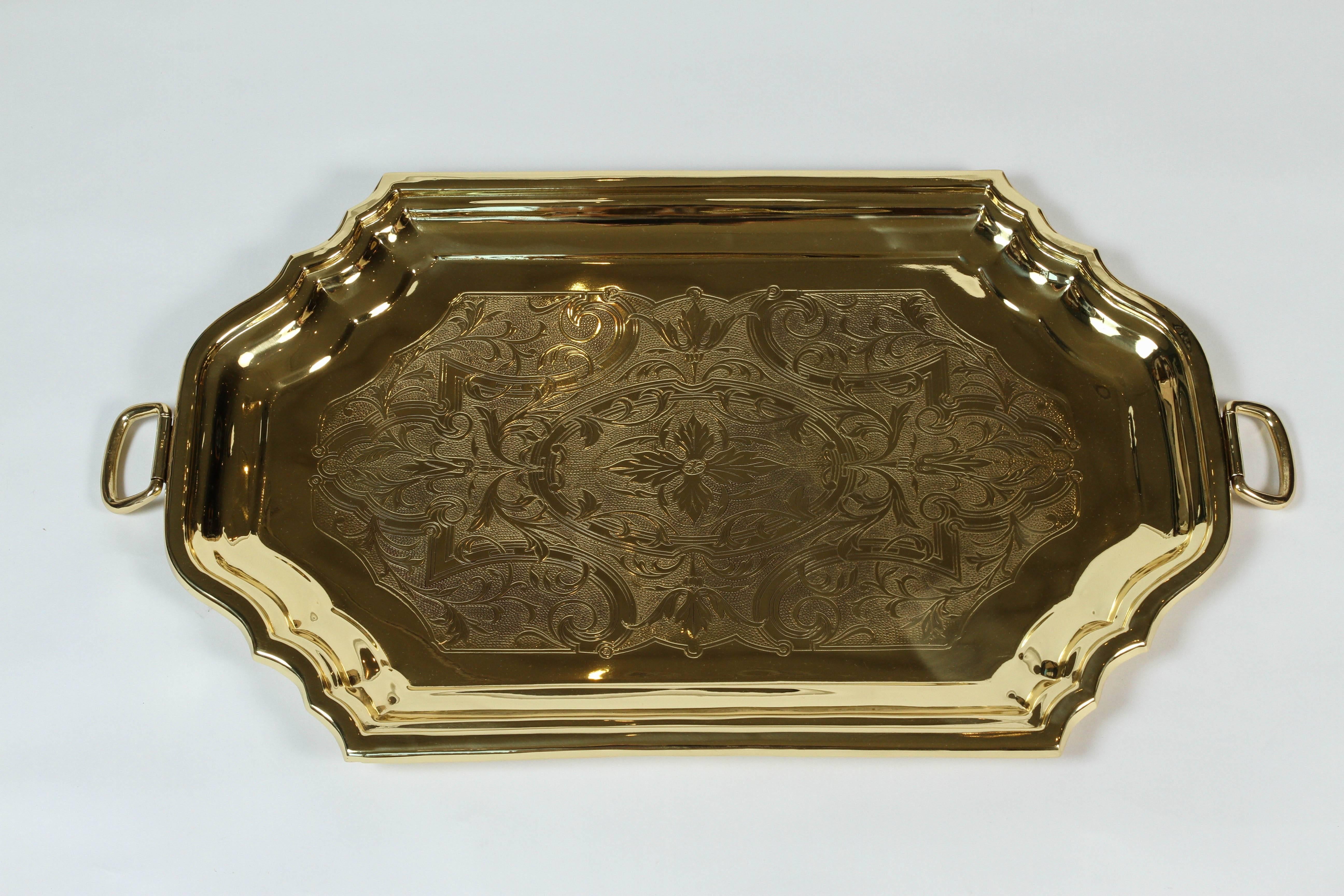 Vintage Engraved Brass Serving Tray In Excellent Condition In Pasadena, CA