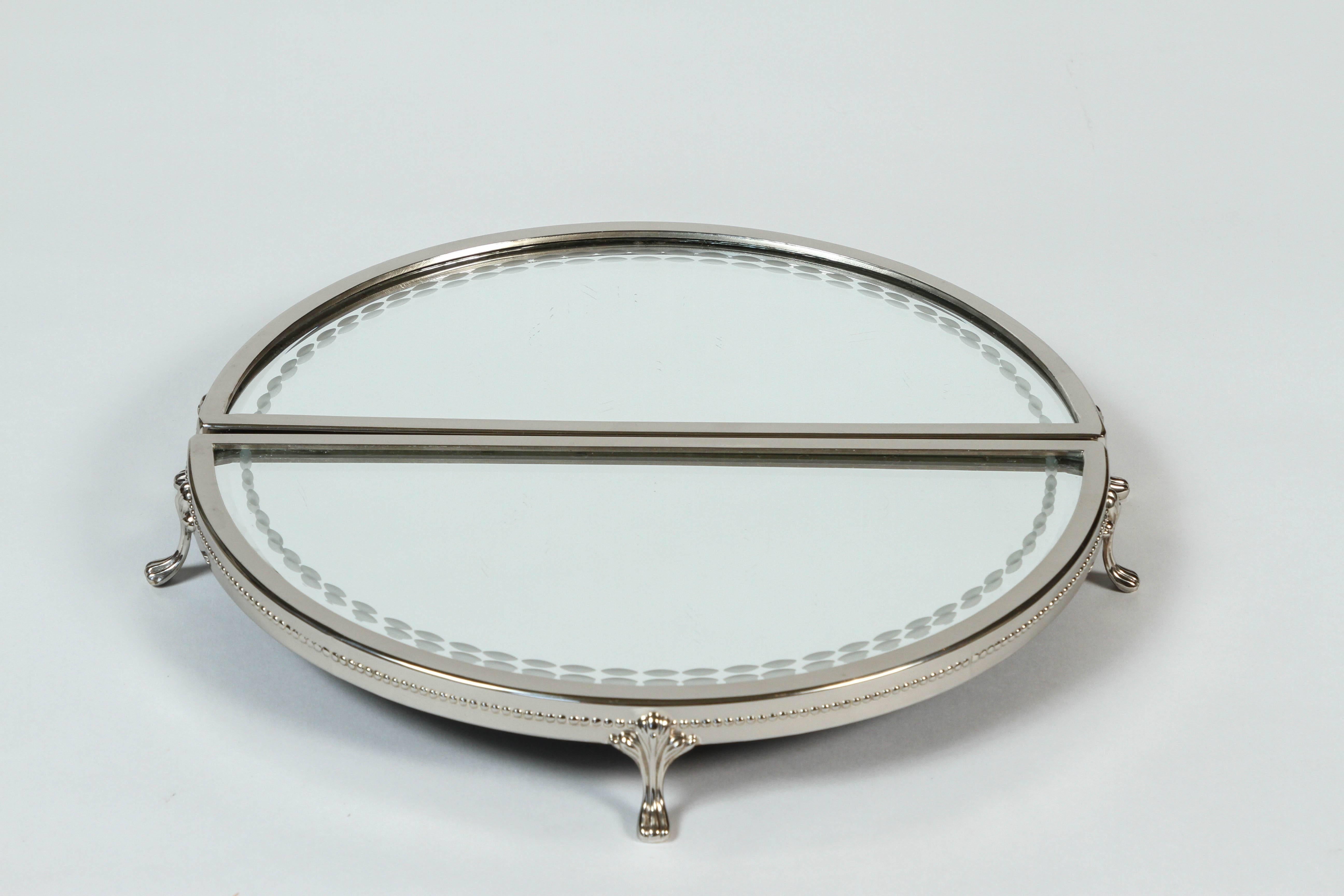 Vintage Three-Piece Silver Plate Framed Mirror Plateau 3