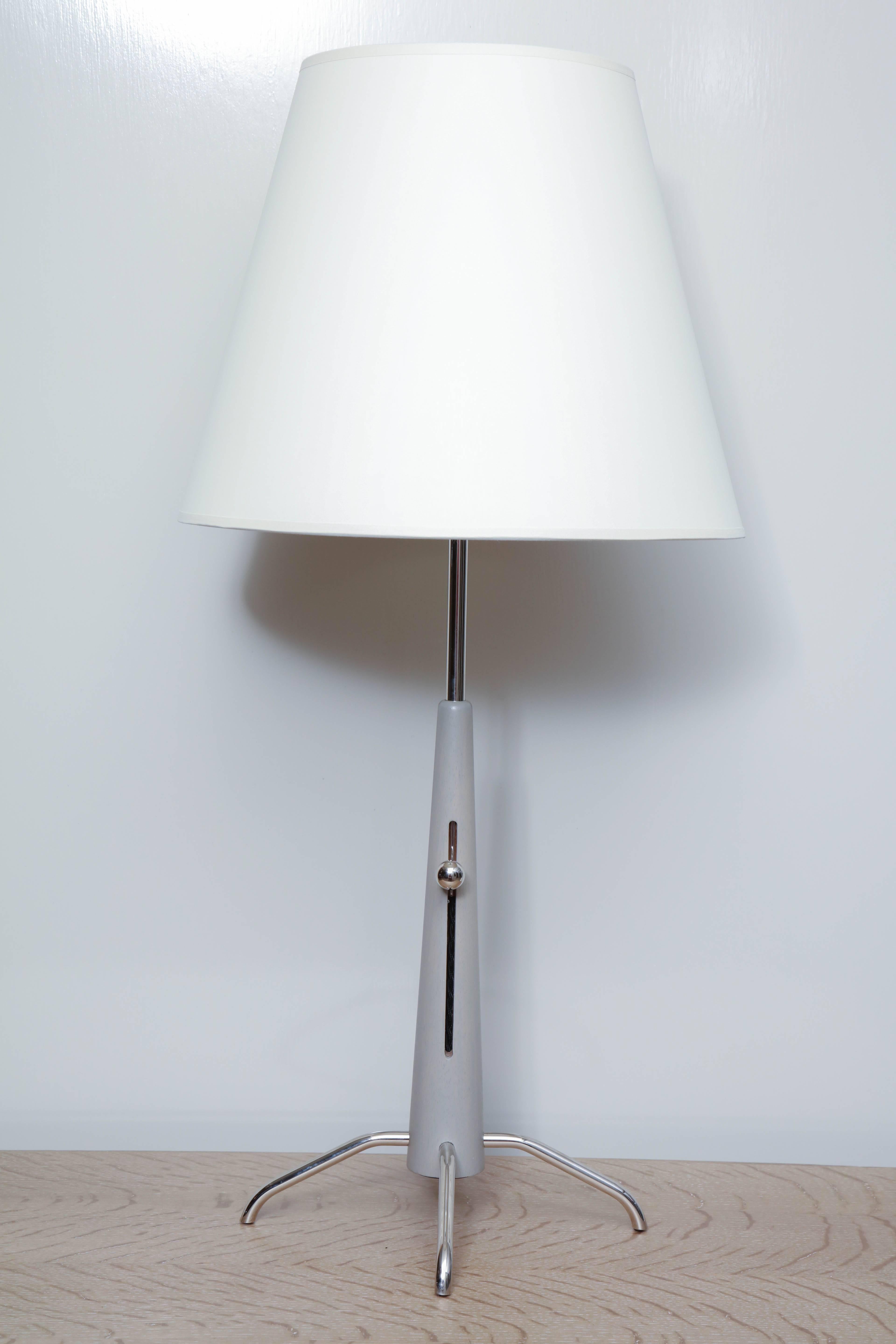 Pair of Telescoping Table Lamps In Excellent Condition In New York, NY