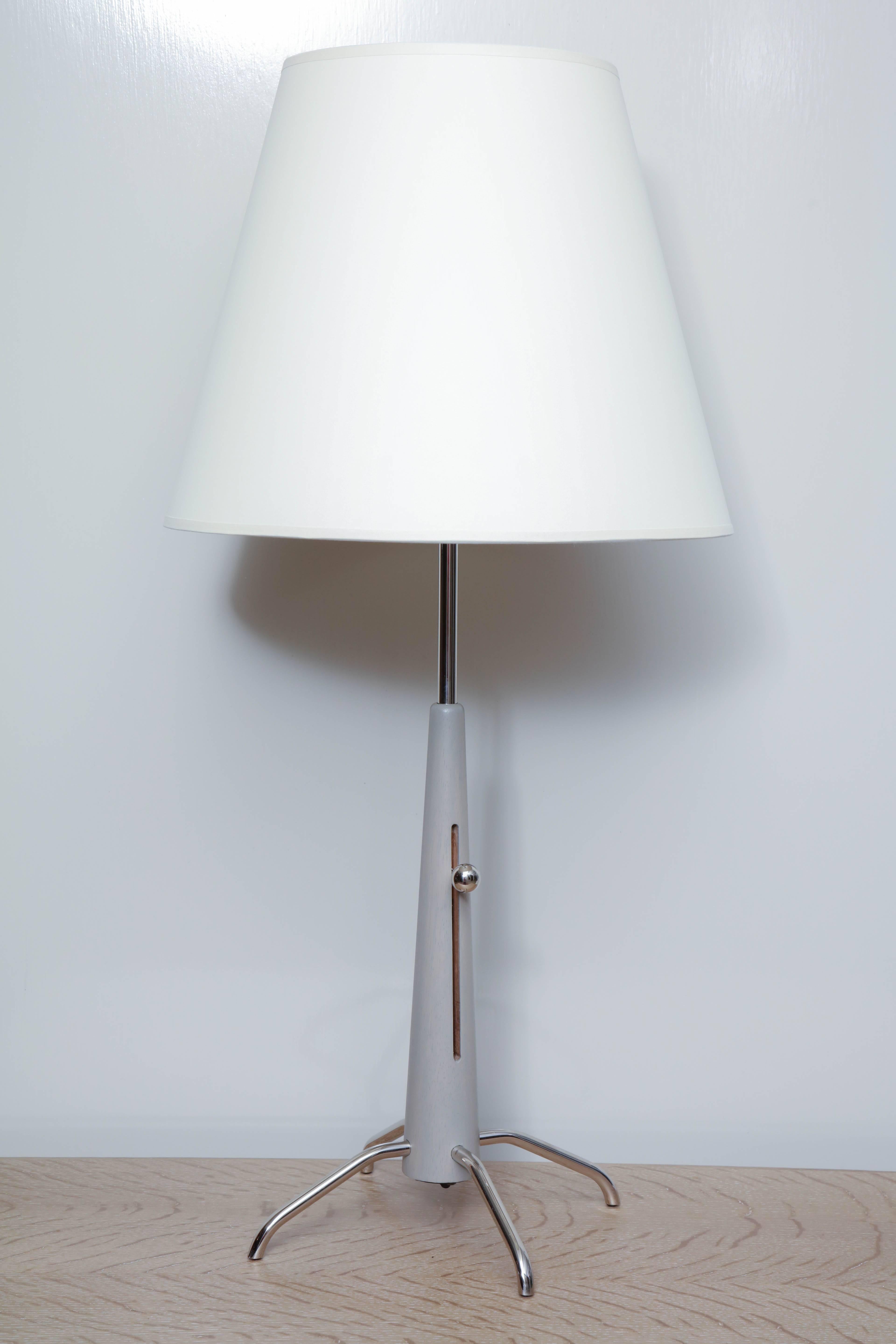 Mid-20th Century Pair of Telescoping Table Lamps