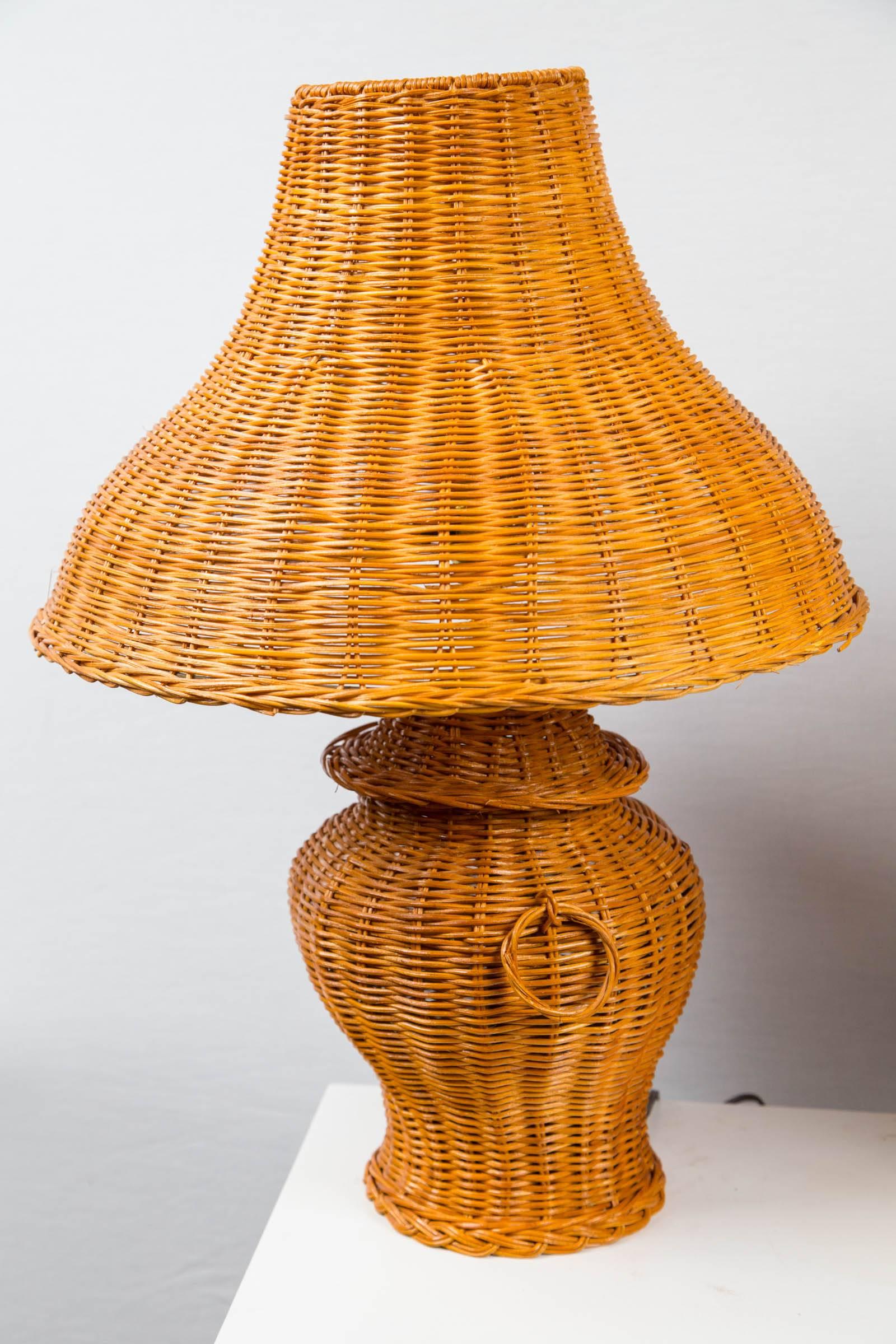 Pair of Natural Wicker Lamps and Shades In Excellent Condition In Stamford, CT