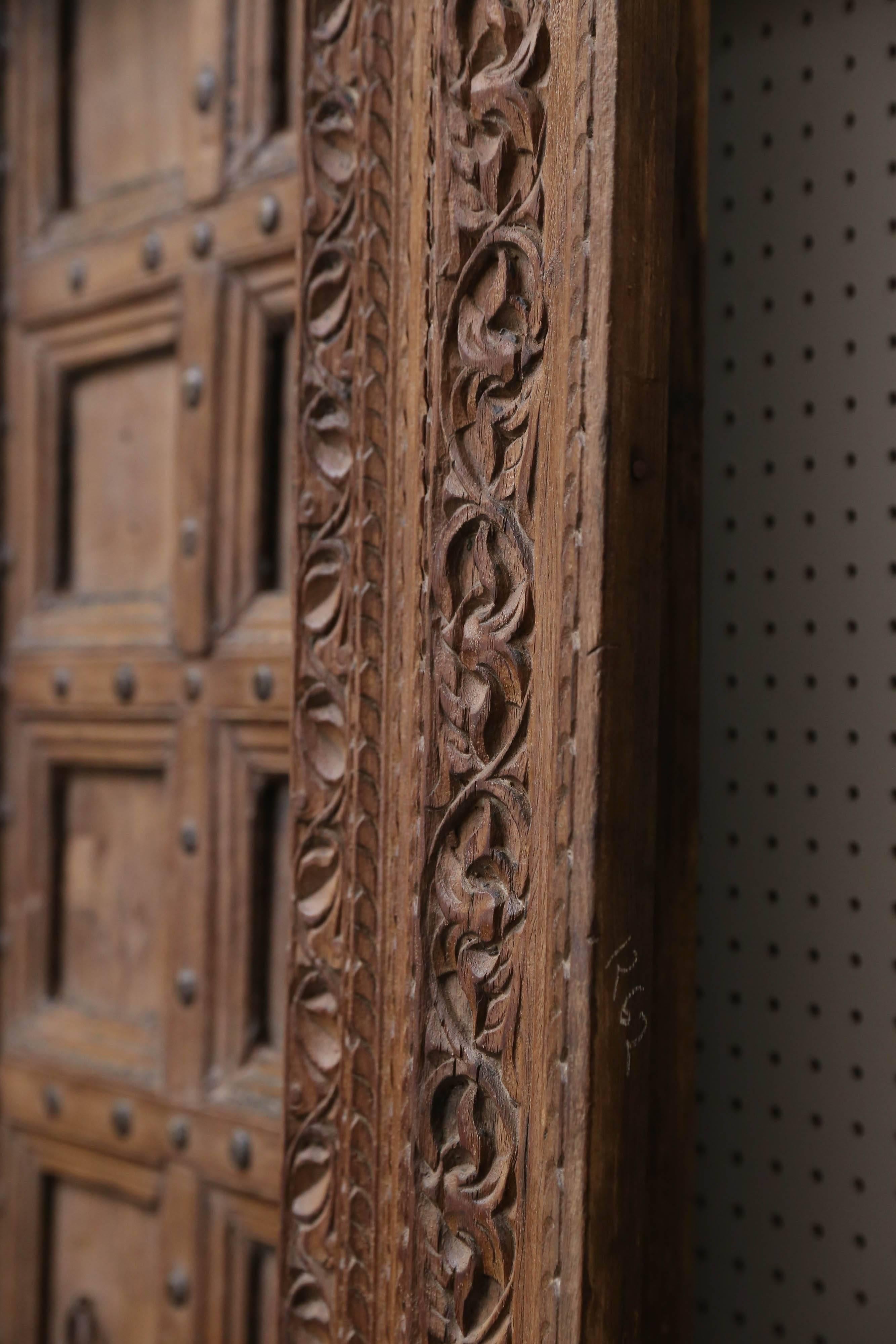 1820s Monumental Solid Teak Wood Entry Door from a Fortress For Sale 2