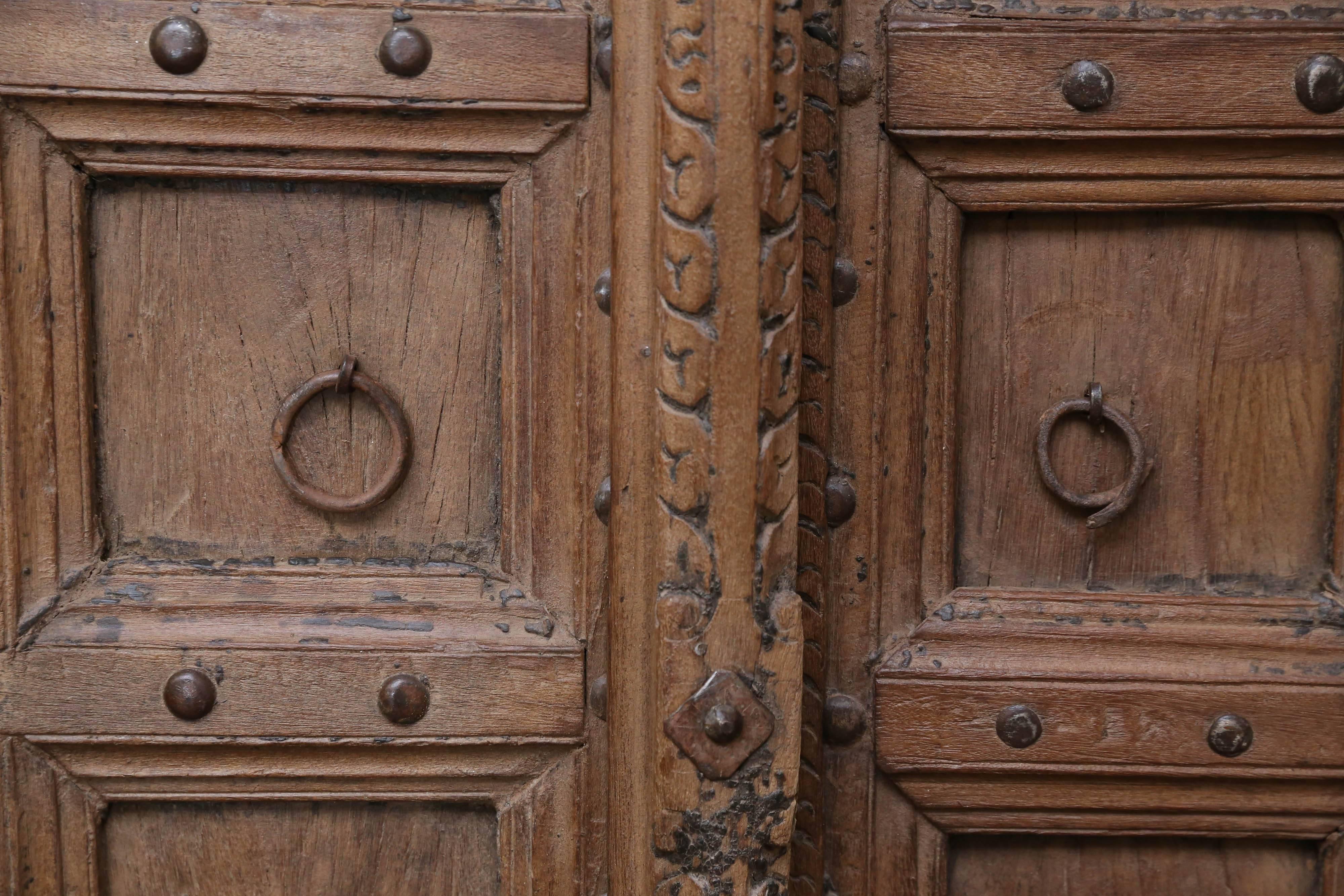 1820s Monumental Solid Teak Wood Entry Door from a Fortress For Sale 4