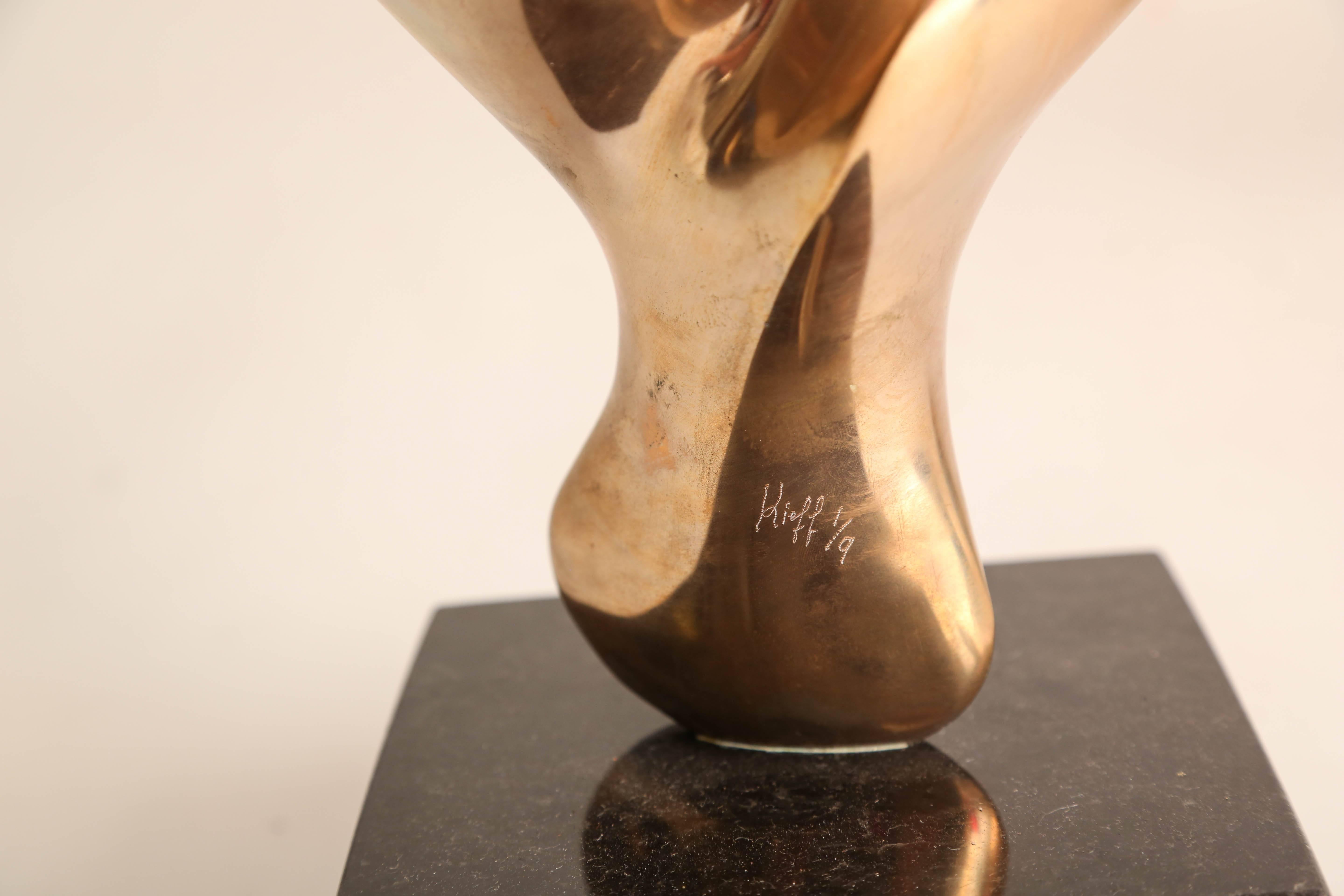 Escultura de Antonio Grediaga Kieff finales del siglo XX
