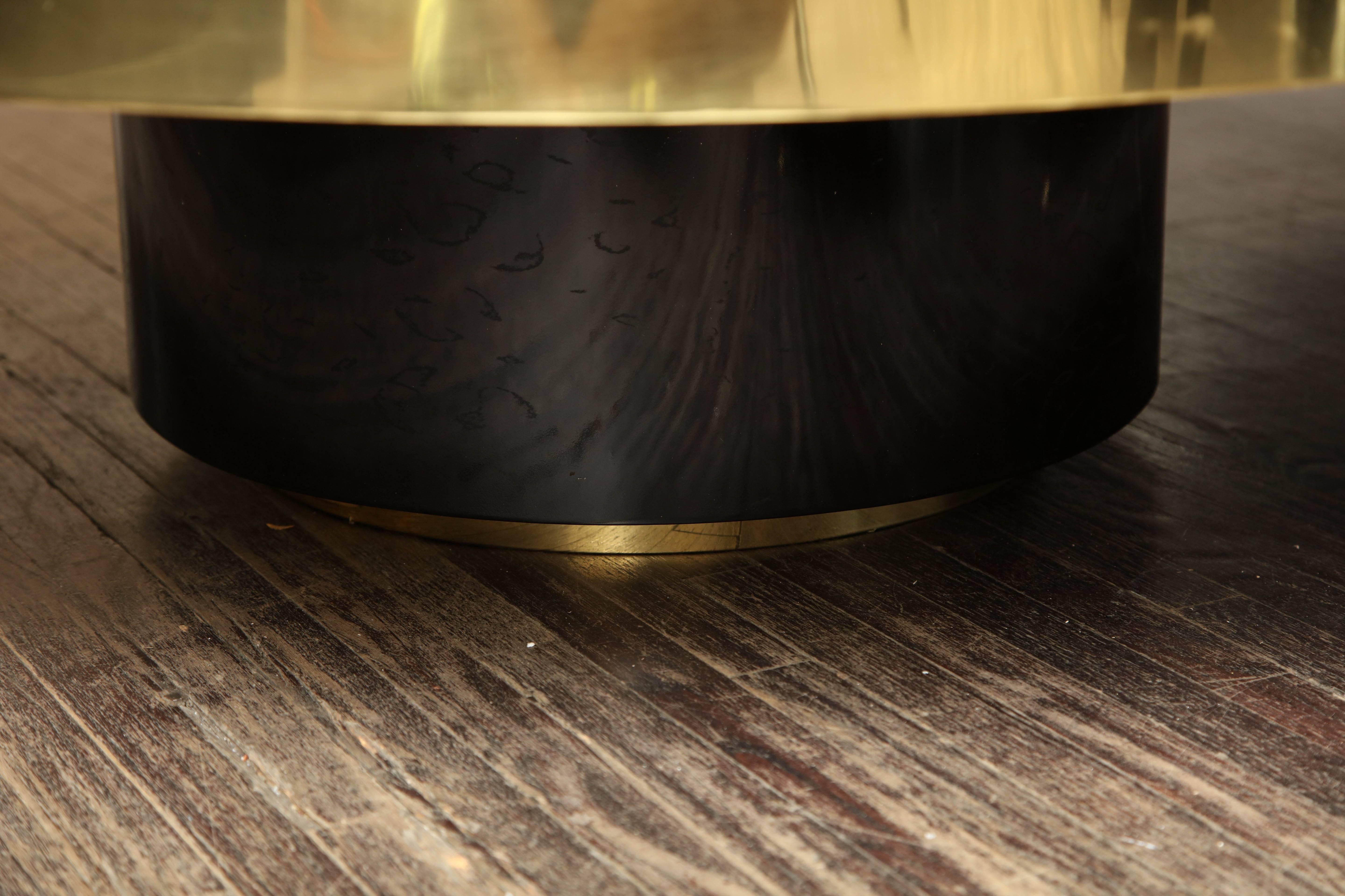 Spectacular Round Etched Brass and Agate Cocktail Table 3