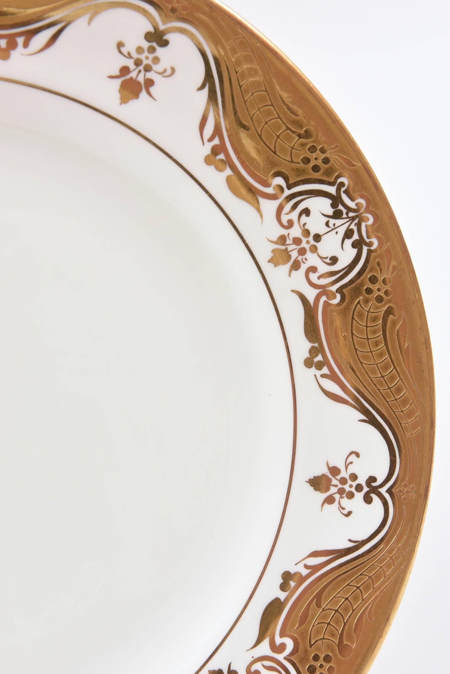 12 Antique English White Gold Embossed Plates, Dinner, Buffet or Dessert 5