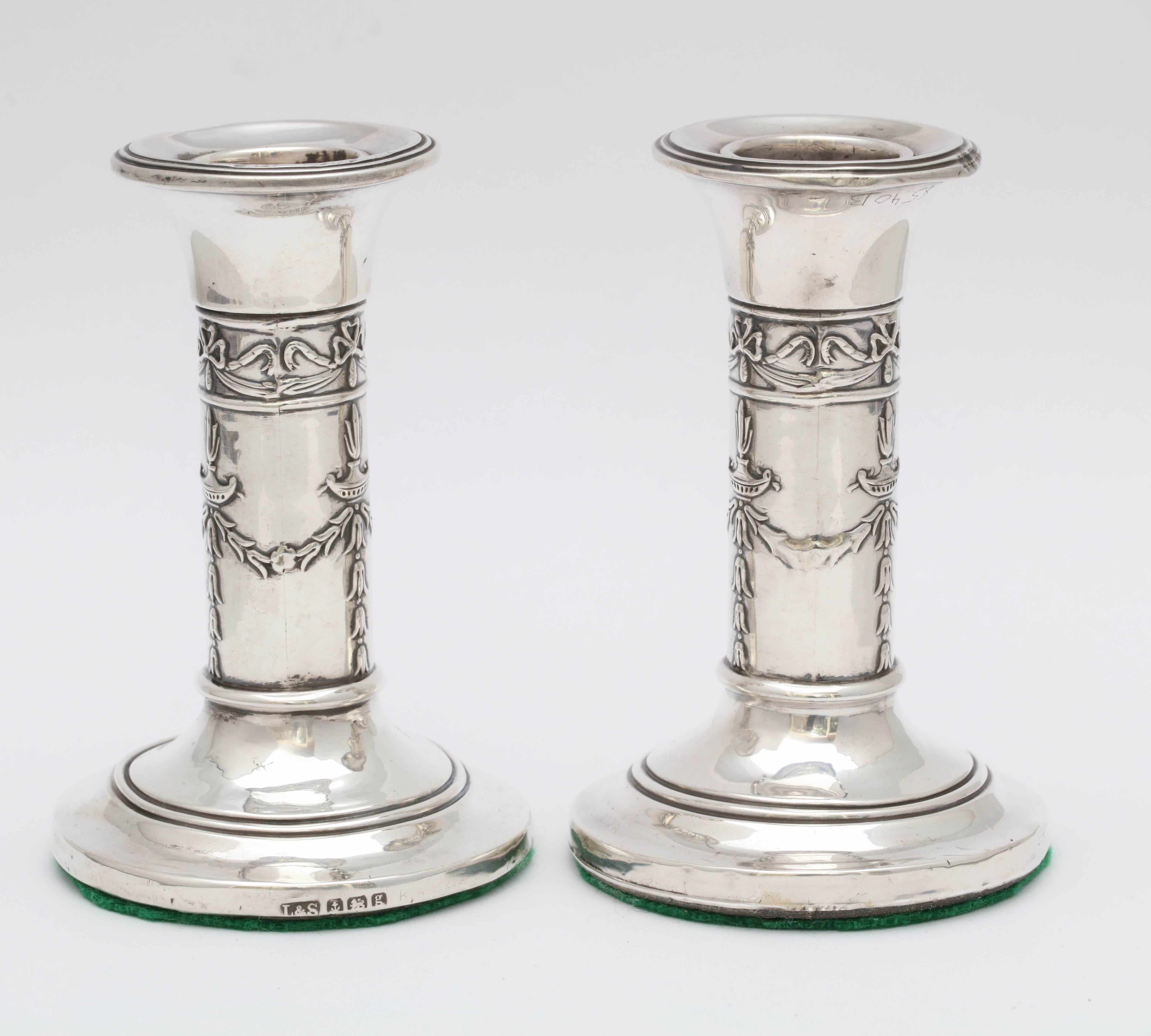 English Pair of Small Edwardian Sterling Silver Candlesticks
