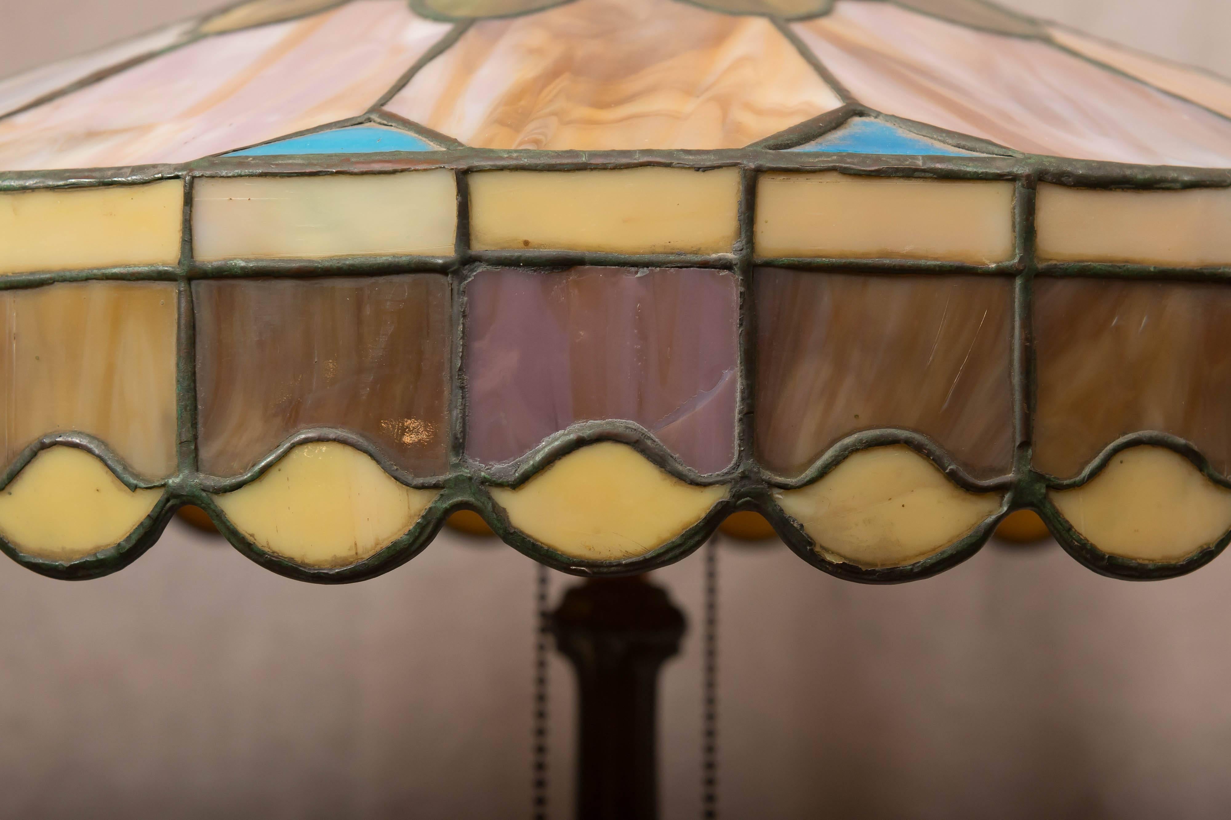 Leaded Glass Table Lamp by Duffner & Kimberly, New York, circa 1900 In Good Condition In Petaluma, CA