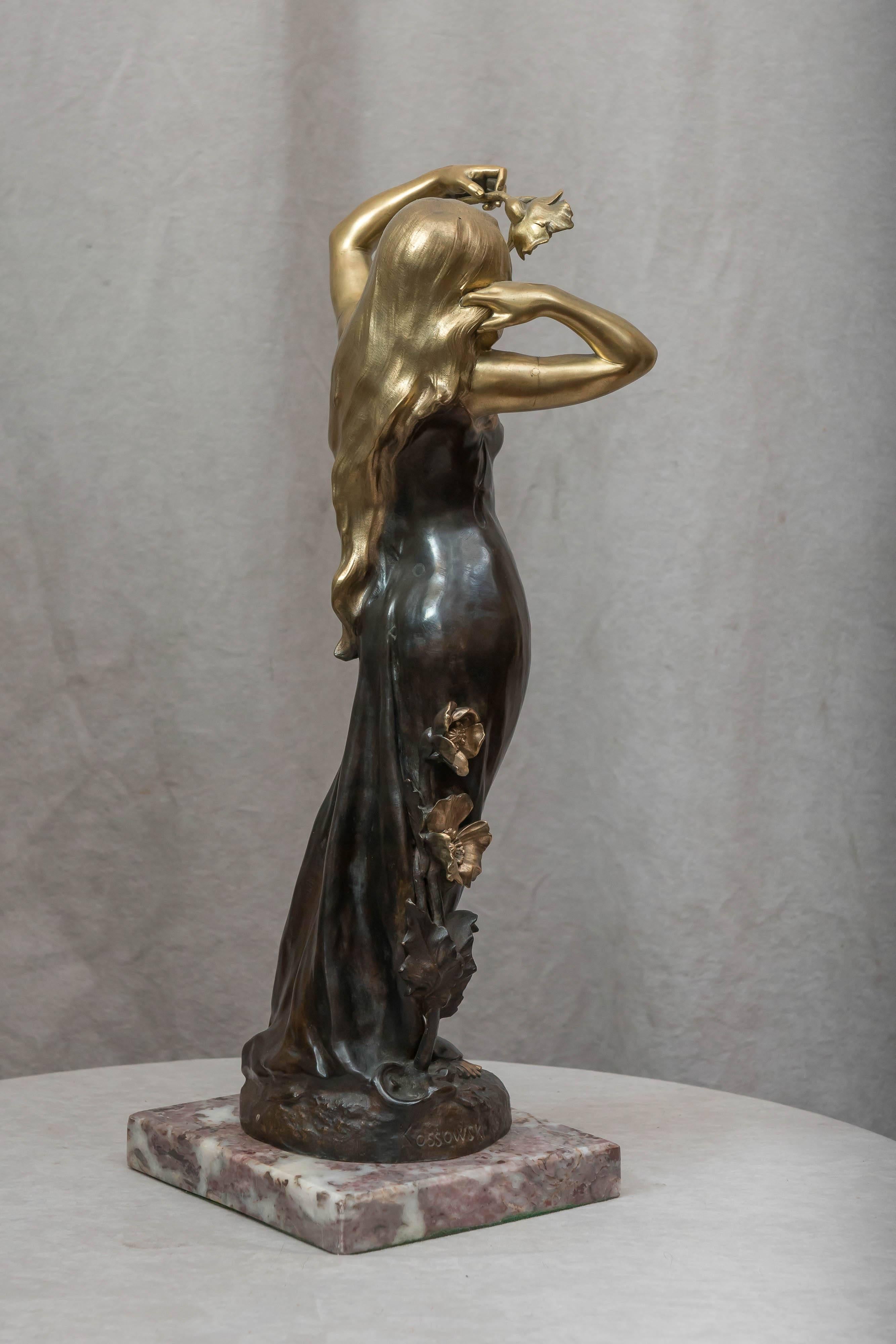 Late 19th Century Art Nouveau Bronze Figure of a Young Woman For Sale