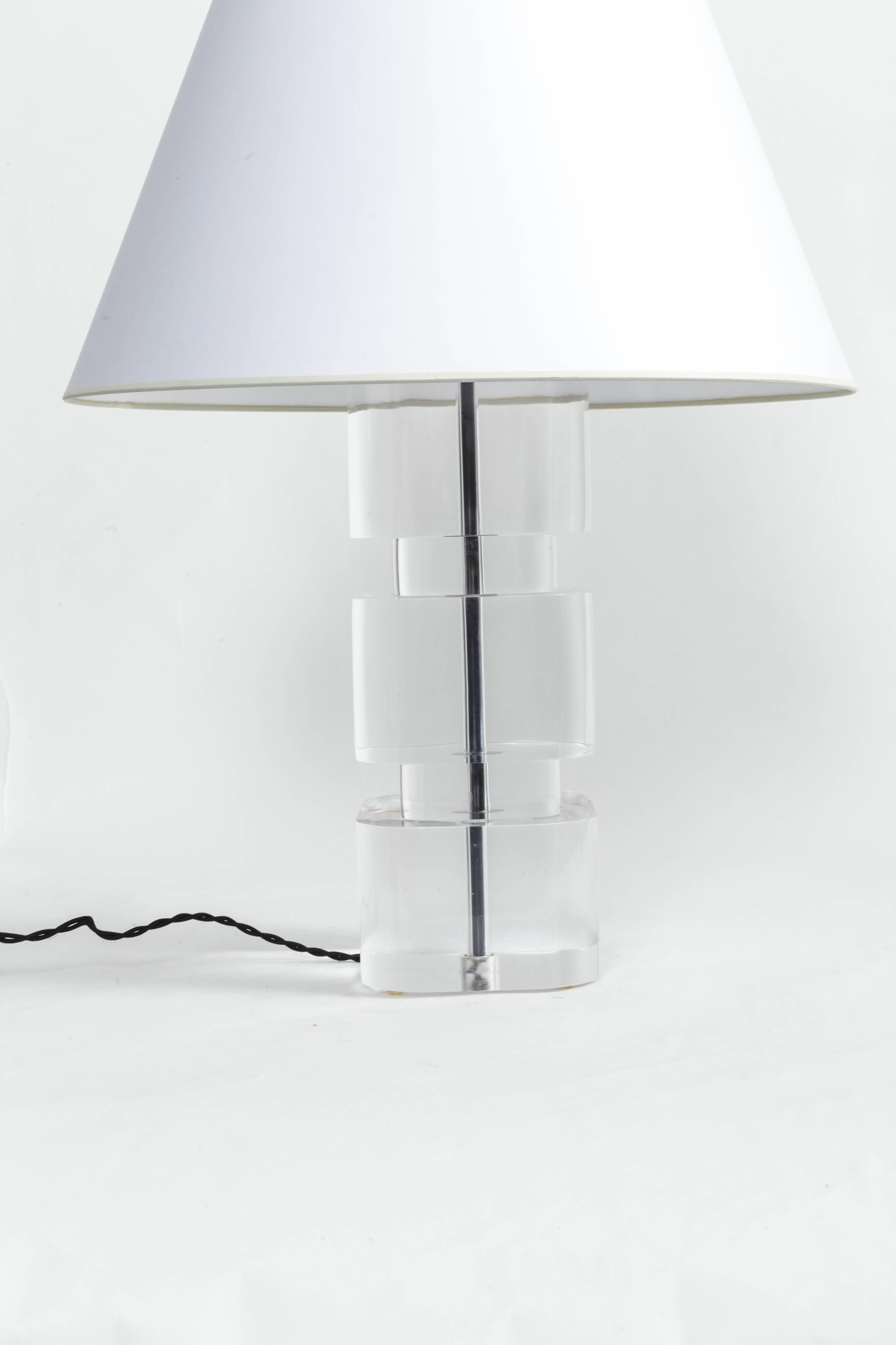 Liquid Lucite column table lamp 
By Karl Springer
USA, 1970s

Shade not included.
 