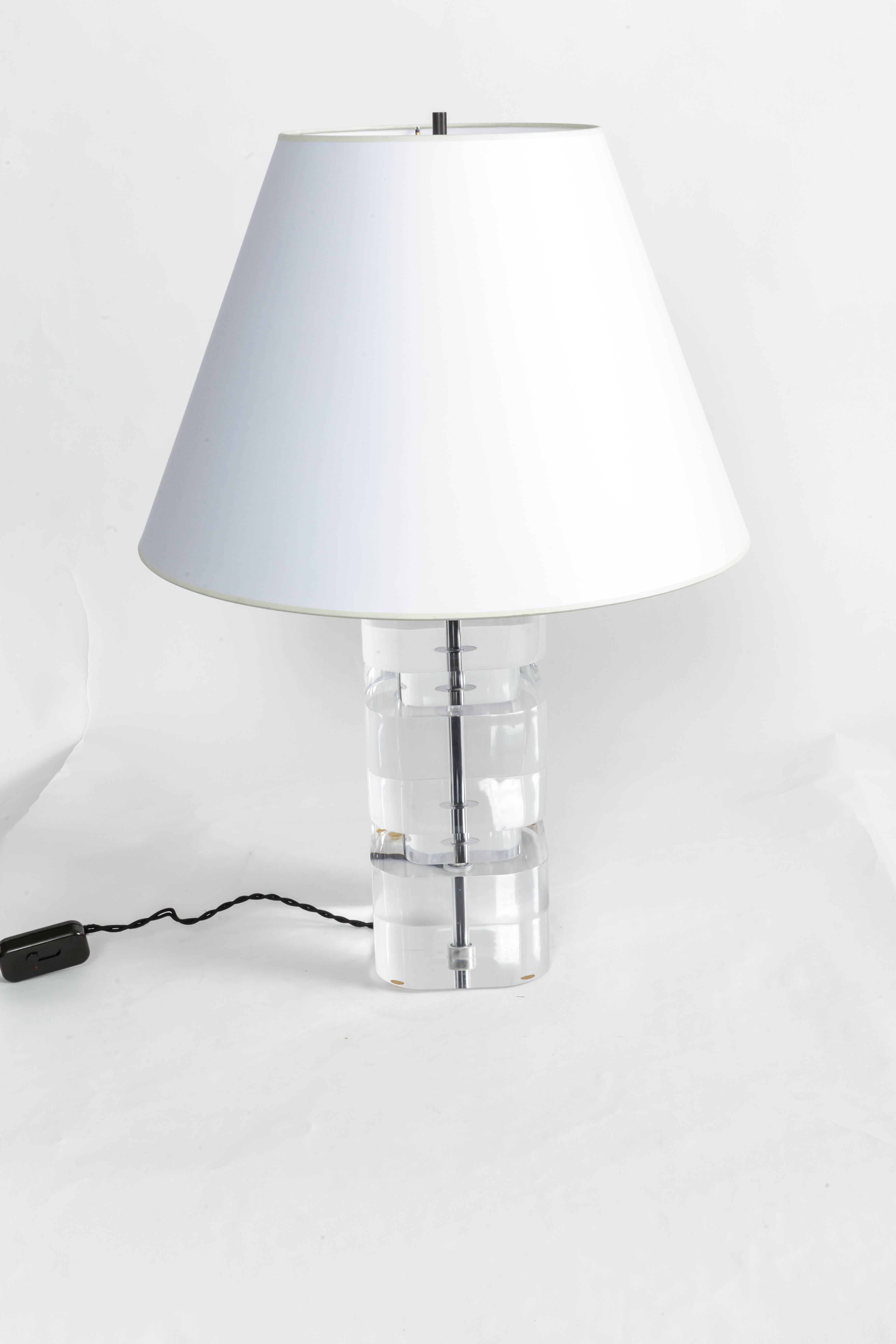 Liquid Lucite Column Table Lamp 2