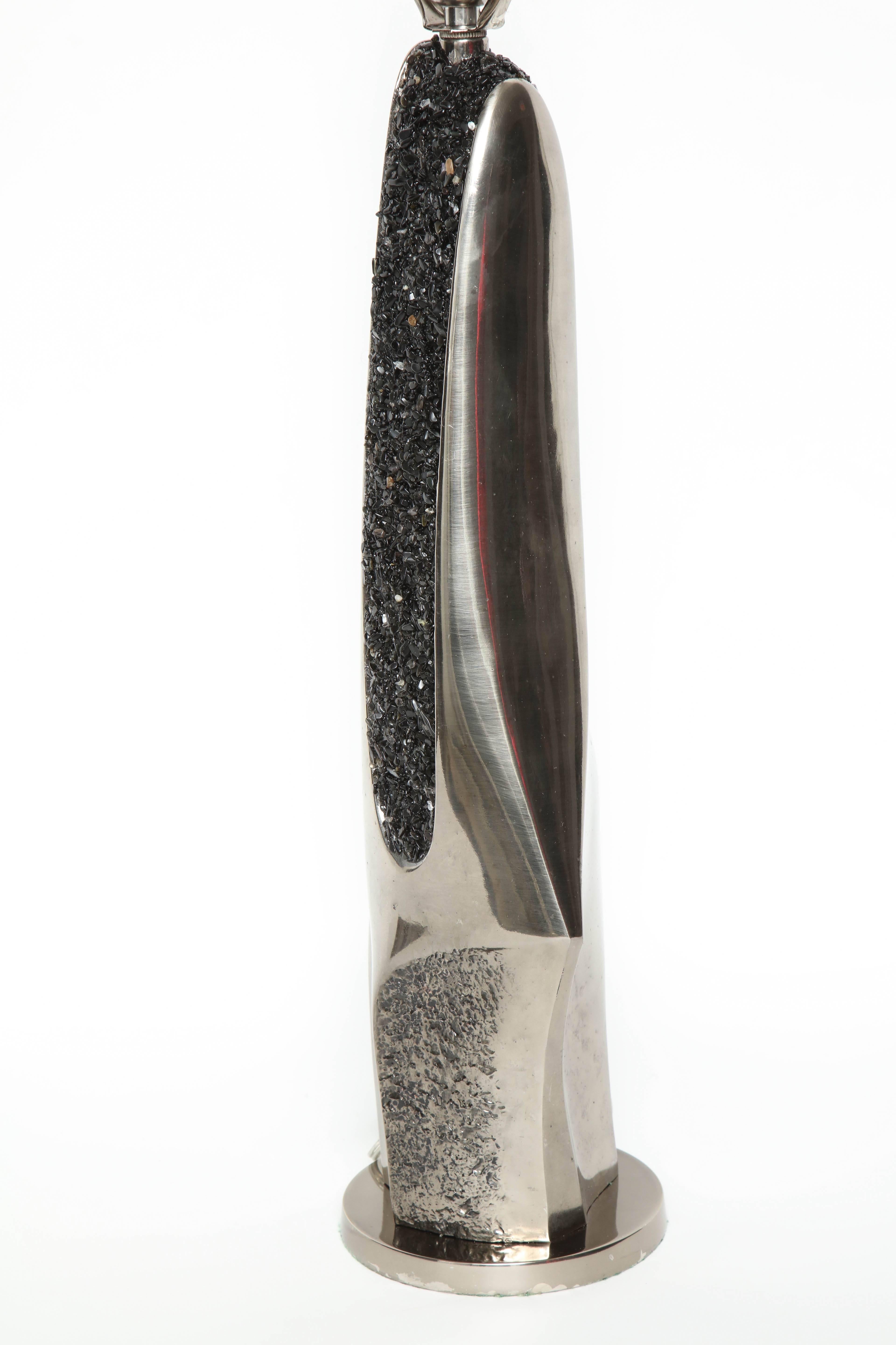 Américain Lampes sculpturales Laurel en quartz noir et bronze en vente