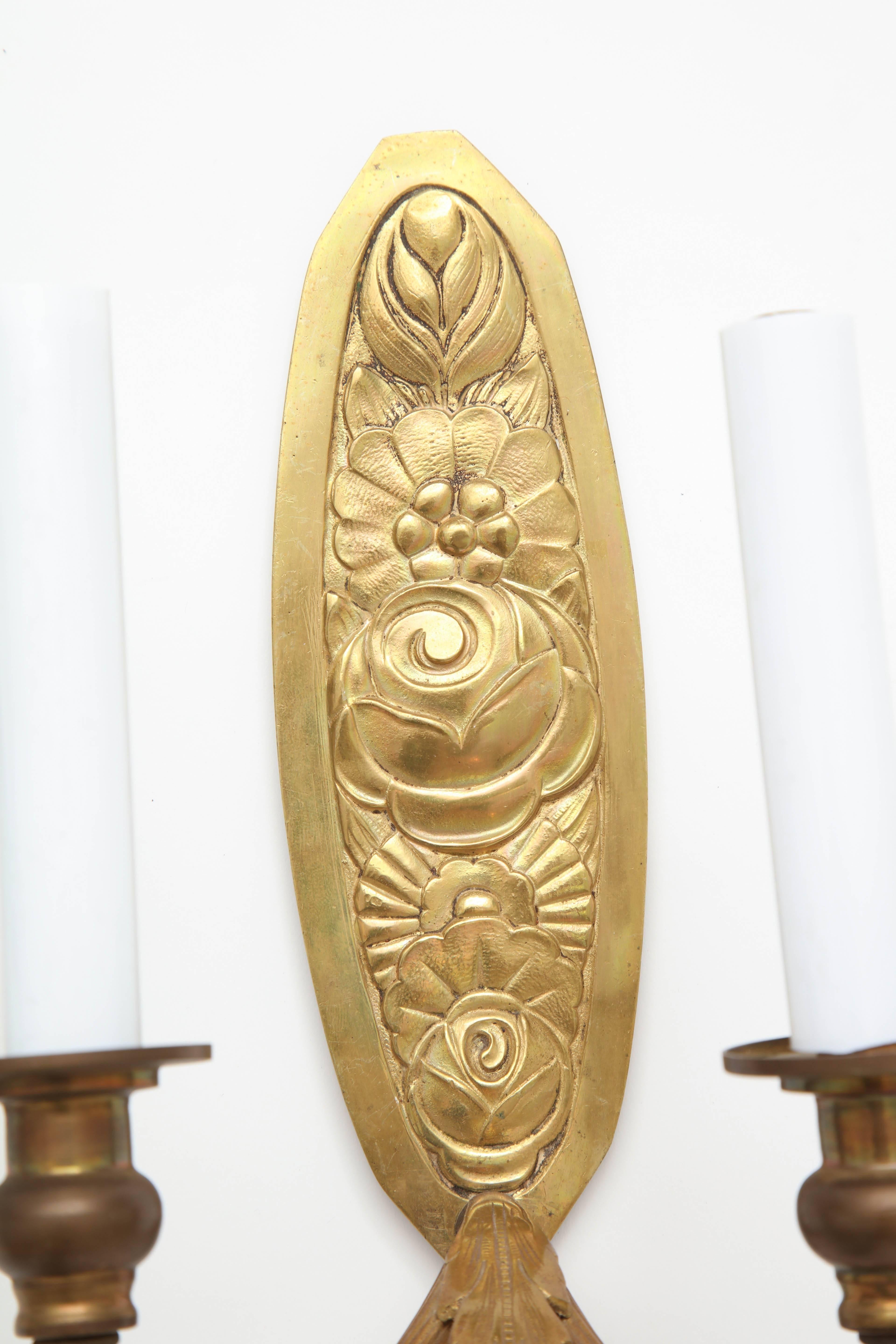 Pair of Vintage French Bronze Wall Candle Sconces For Sale 1