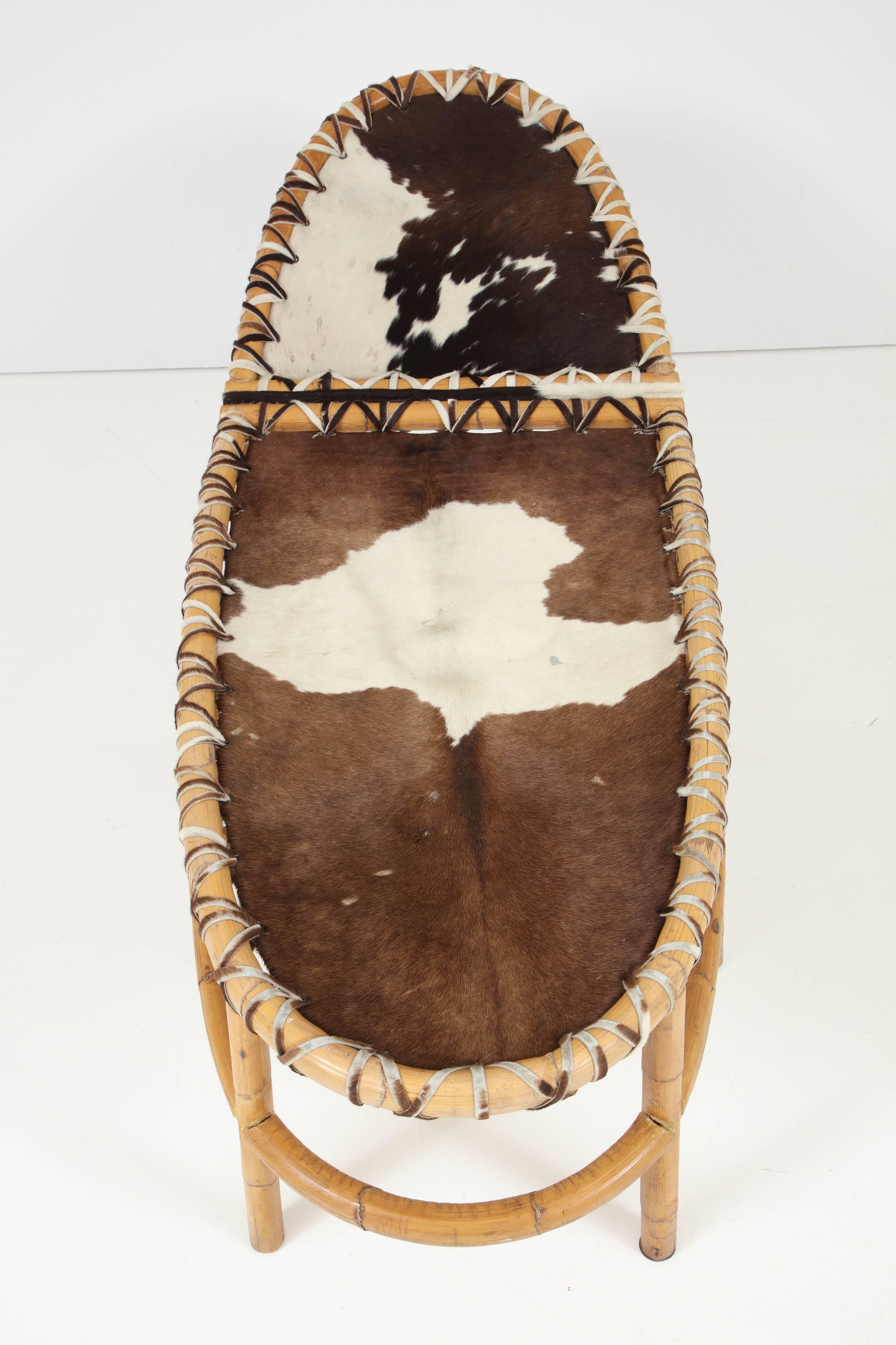 Bamboo and Cowhide Chaise Longue im Angebot 1