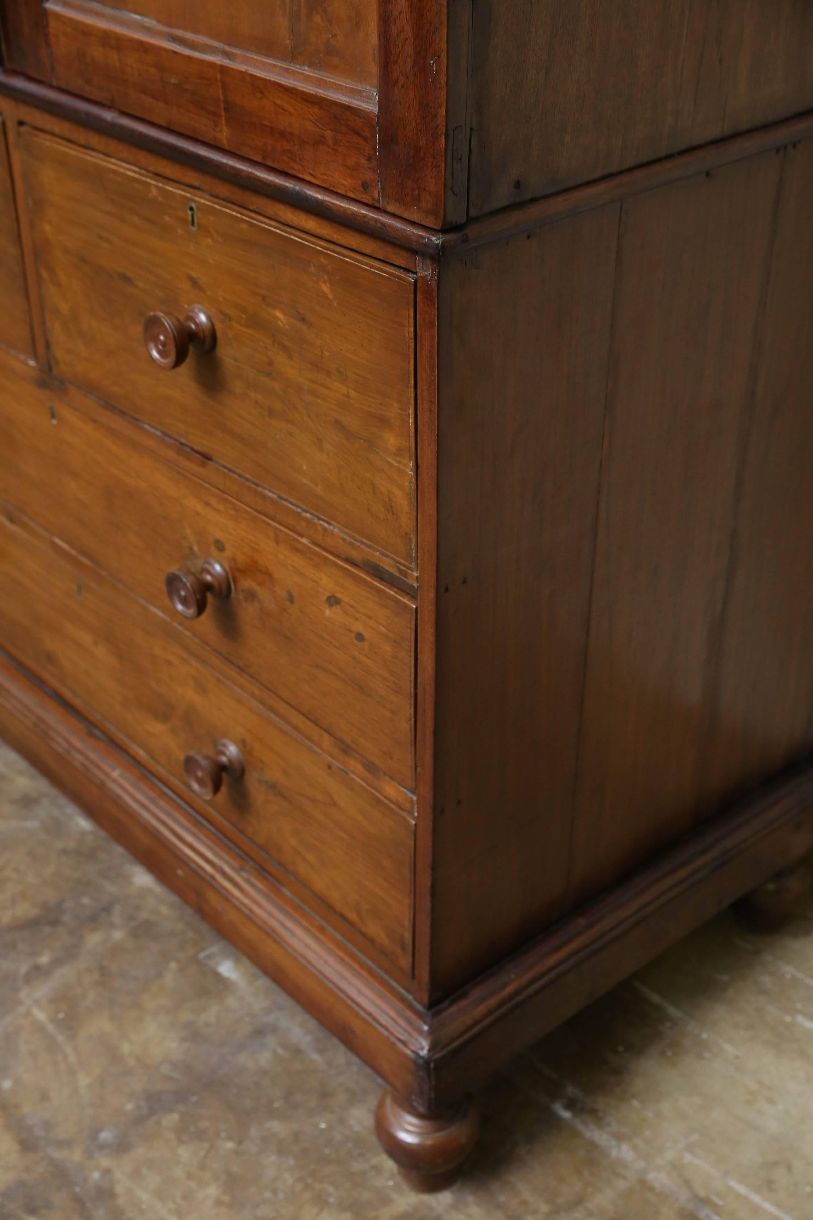 Early 19th Century First Quarter of the 19th Century Mahogany Linen Chest with Pull through Drawers For Sale
