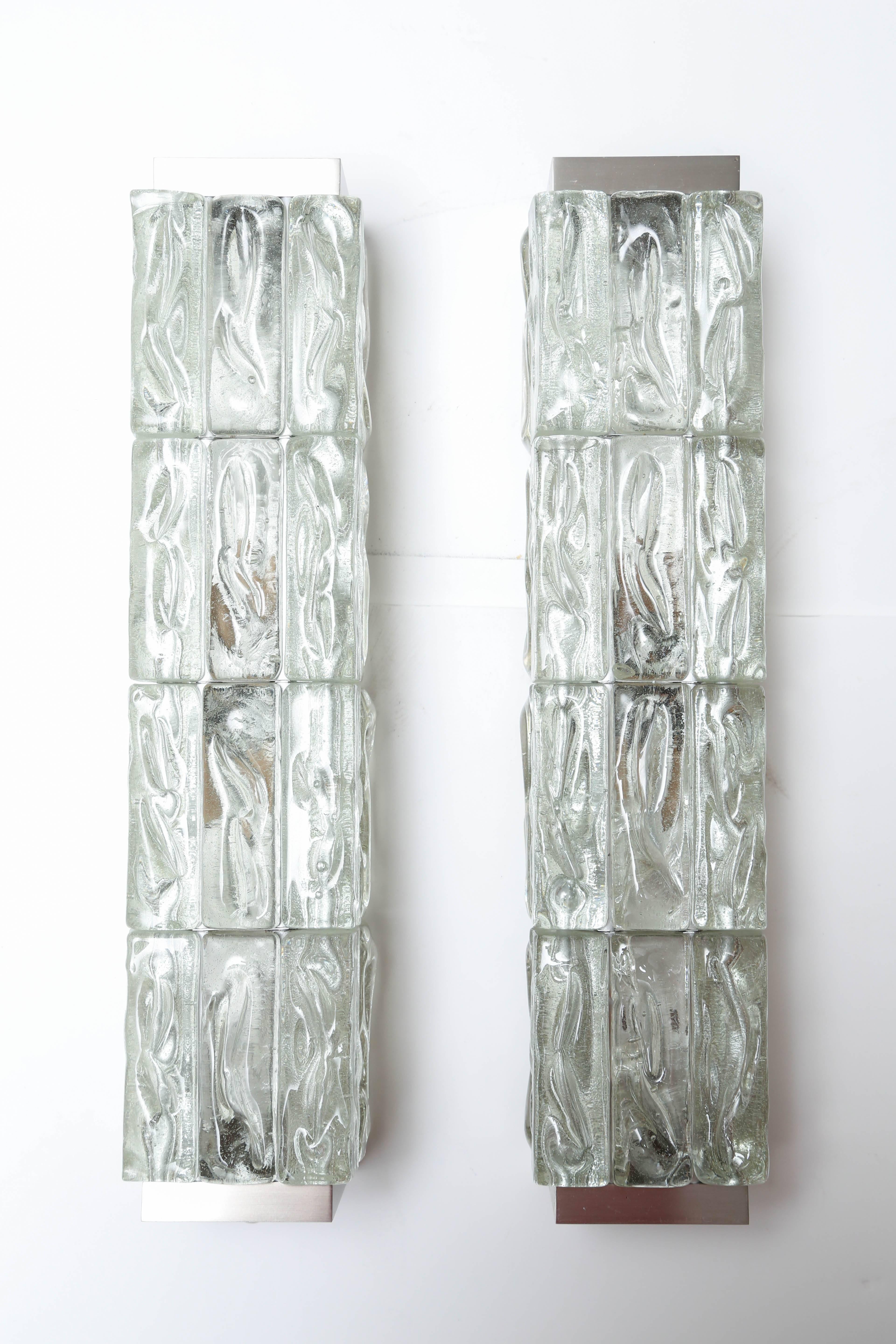 Fabulous Art Deco style form by the iconic Parisian designer.
A generously scaled and dramatic signed pair.