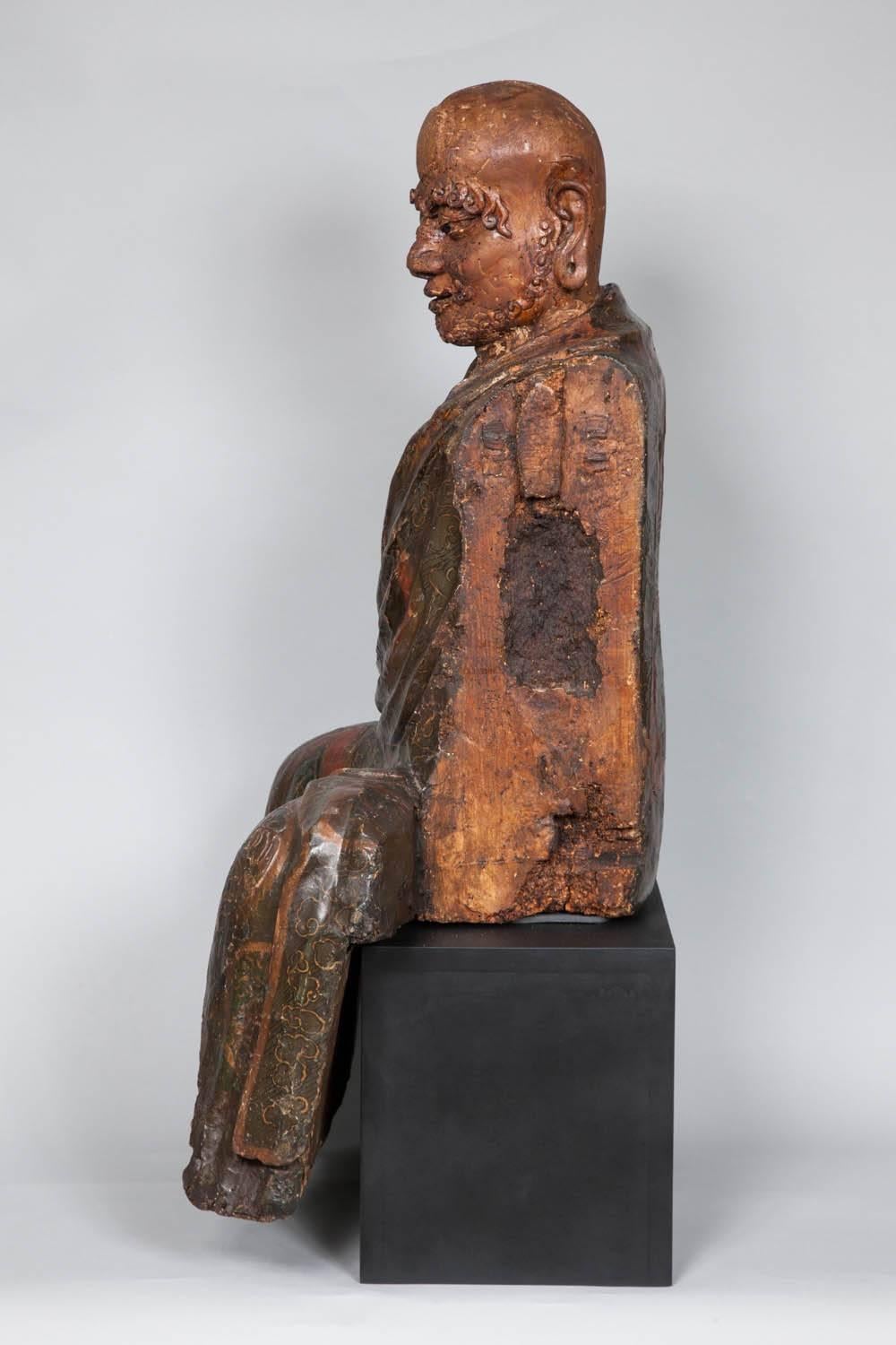 Chinese Ming Dynasty Wooden Sculpture of Arhat 'Luohan', 16th Century For Sale 2