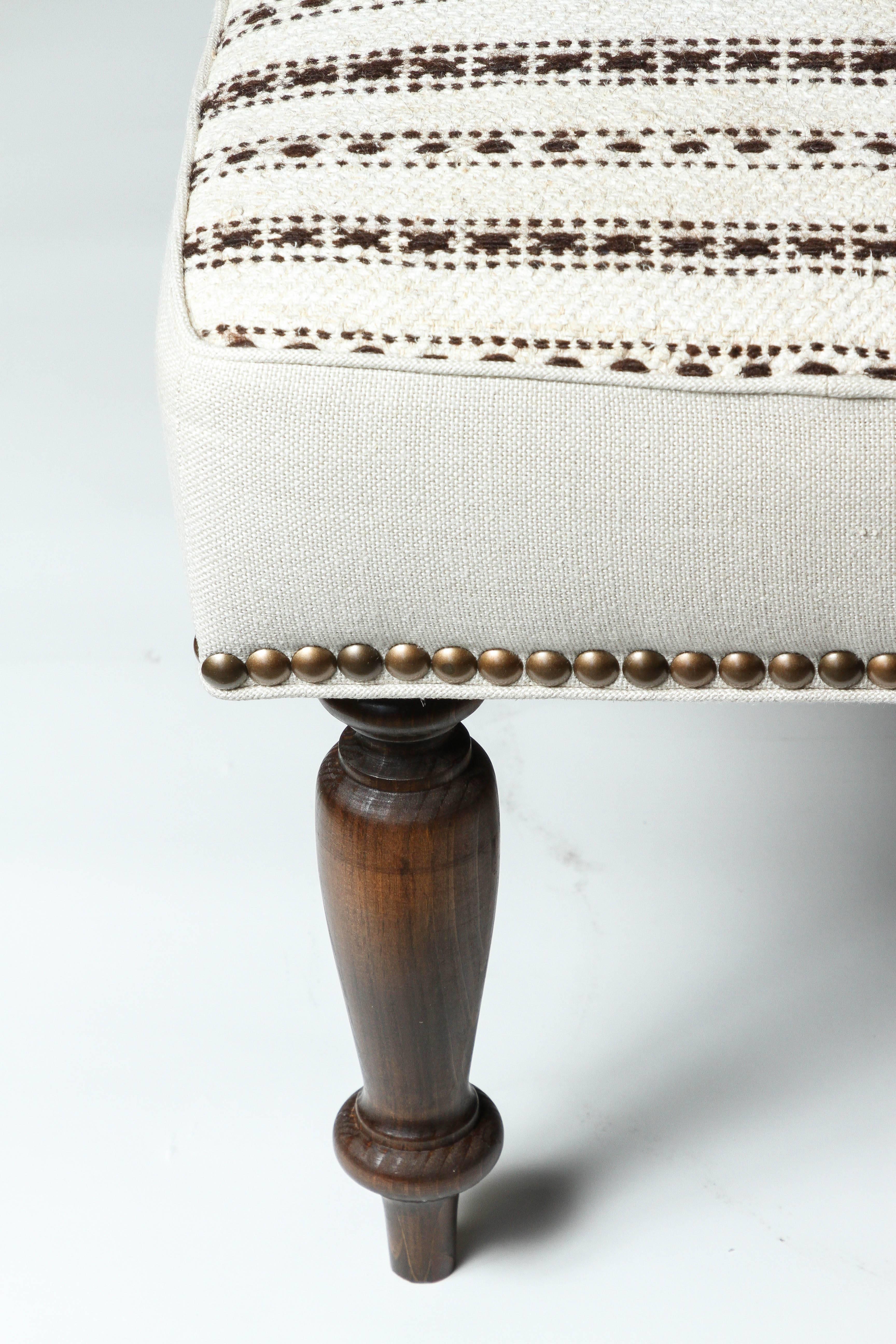 Custom-Made Bench with Vintage Hemp Wool and Belgium Linen 4