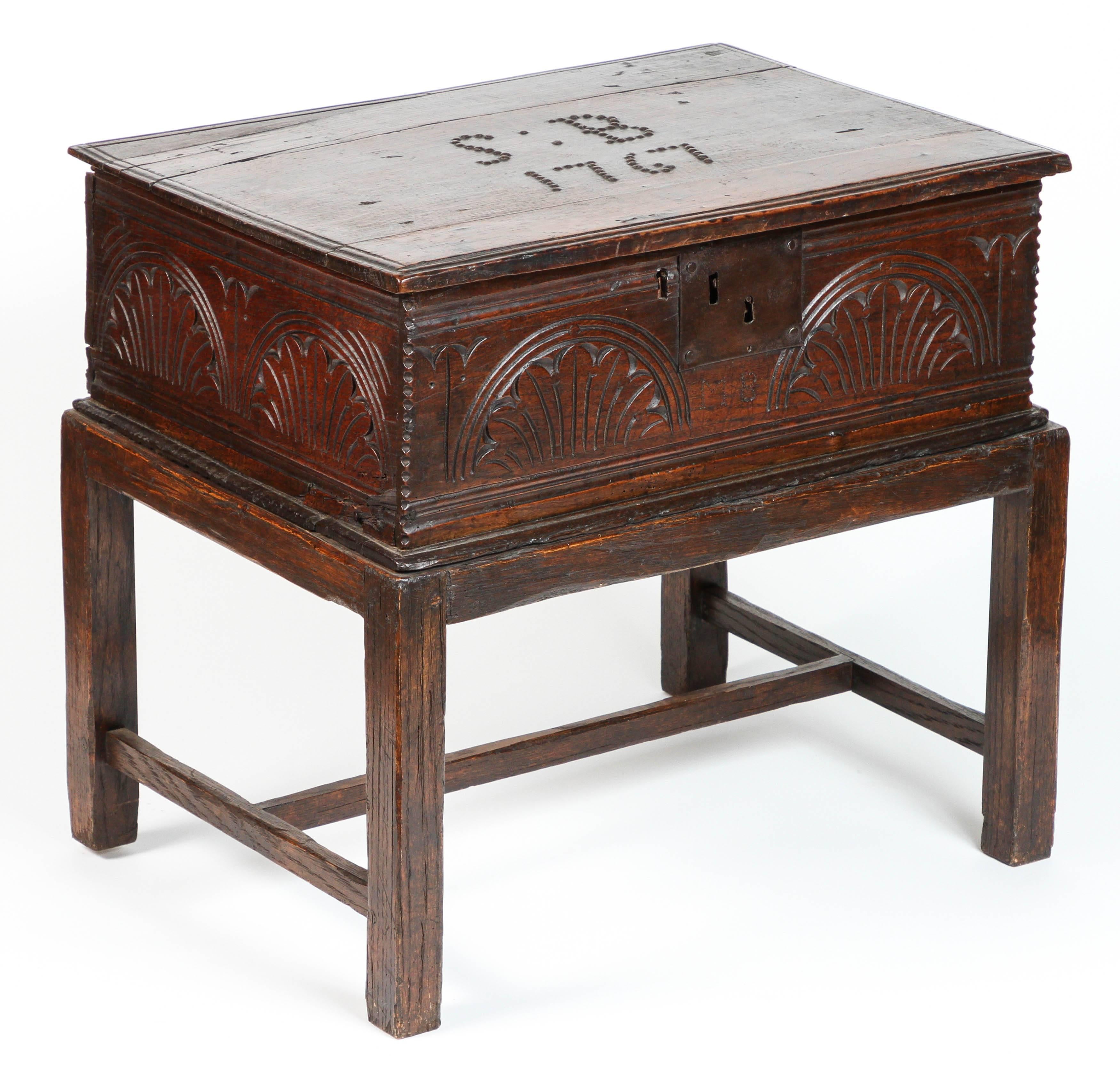 Oak 18th Century English Bible Box For Sale