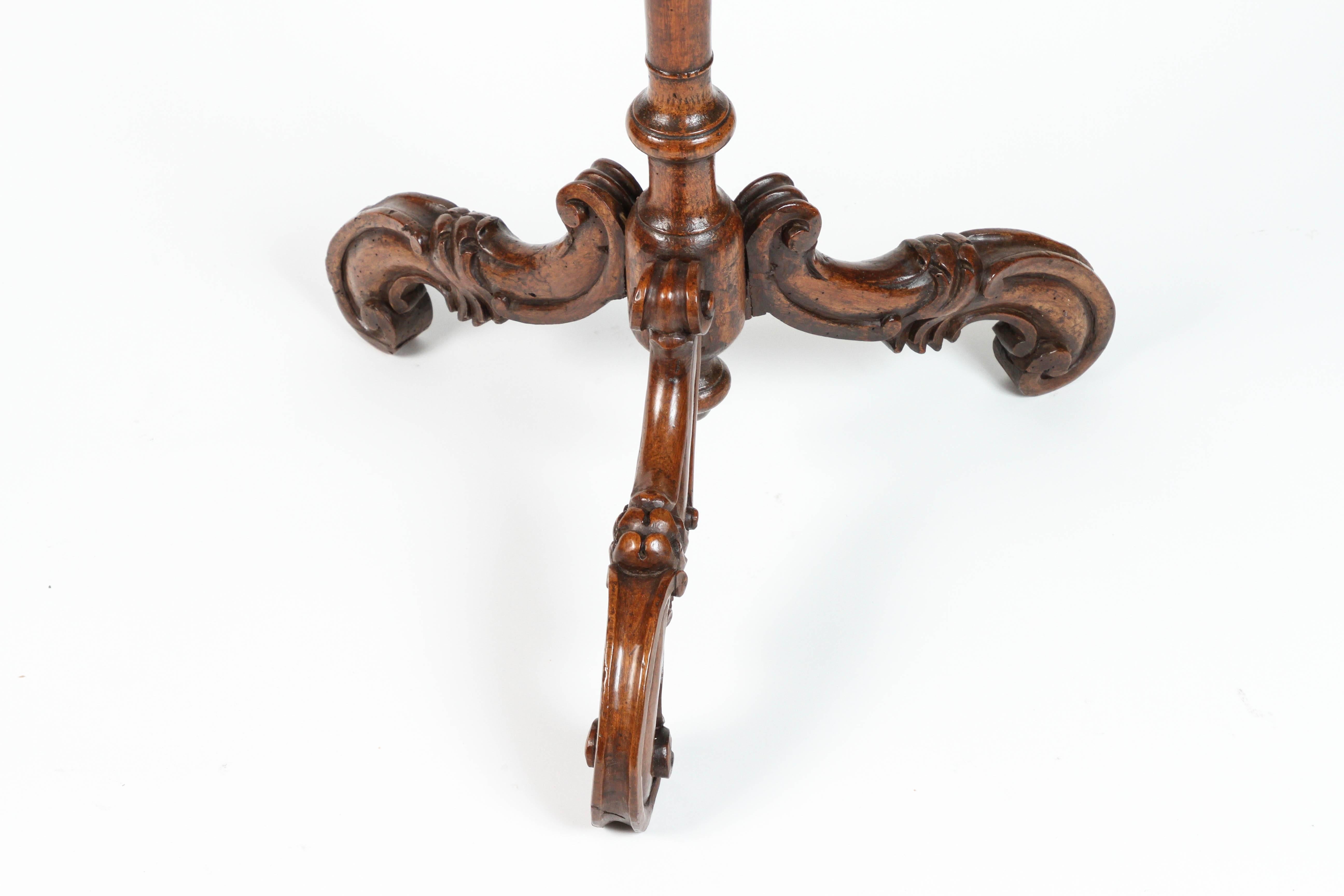 Rococo Pair of 18th Century Venetian Walnut Candlestands