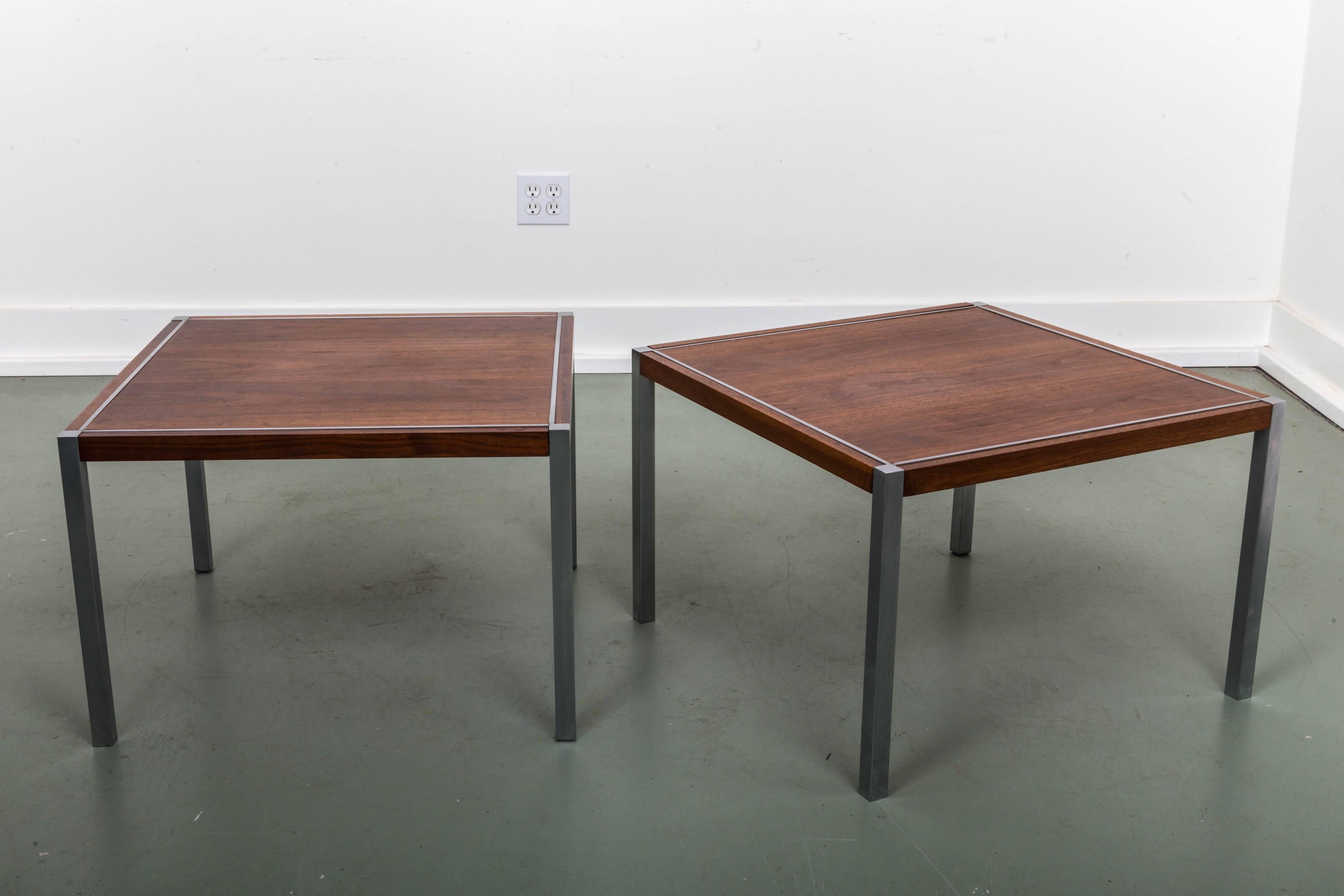American Pair of Walnut Side Tables by Richard Schultz for Knoll