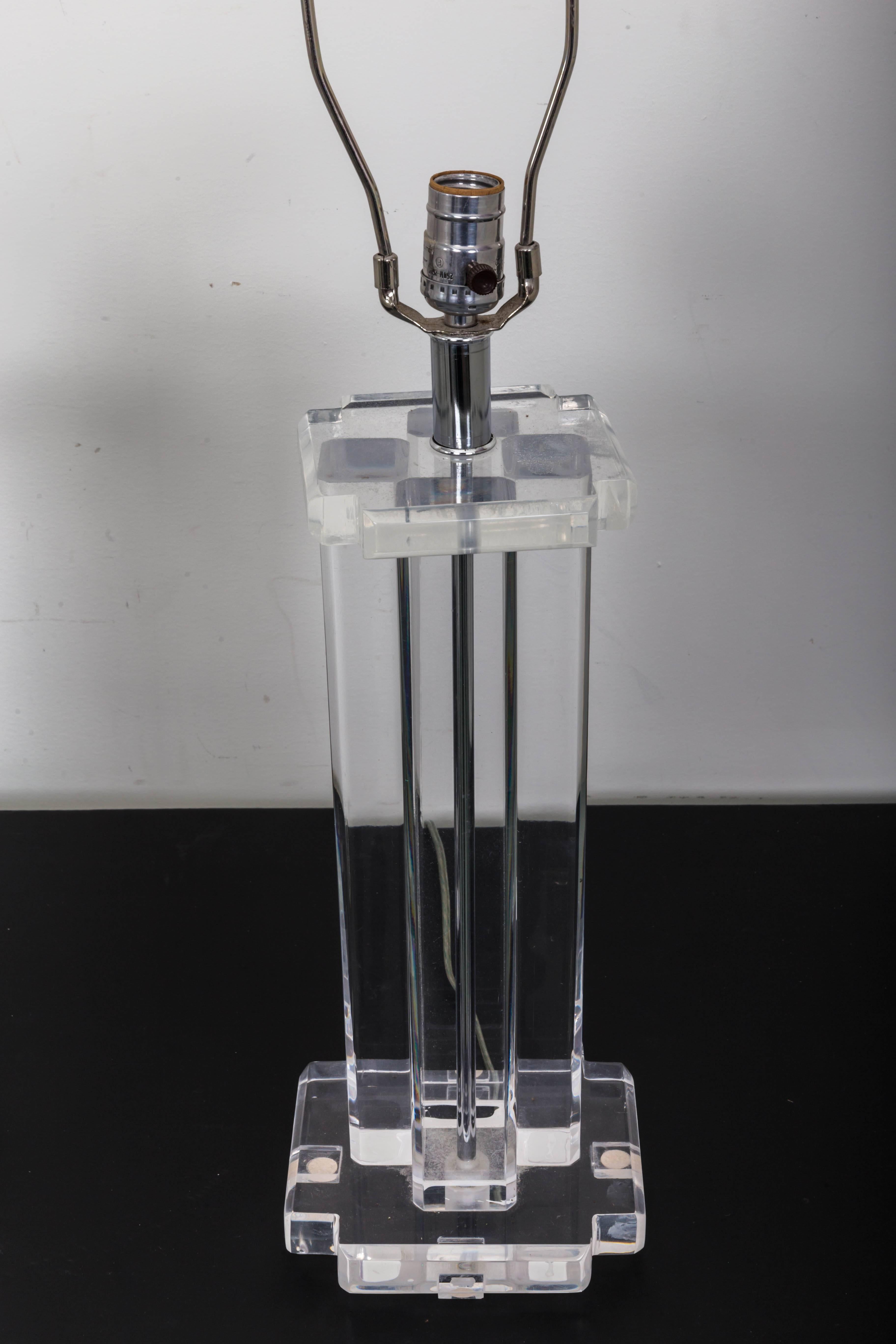 Pair of Lucite Rectangular Column Table Lamps For Sale 2