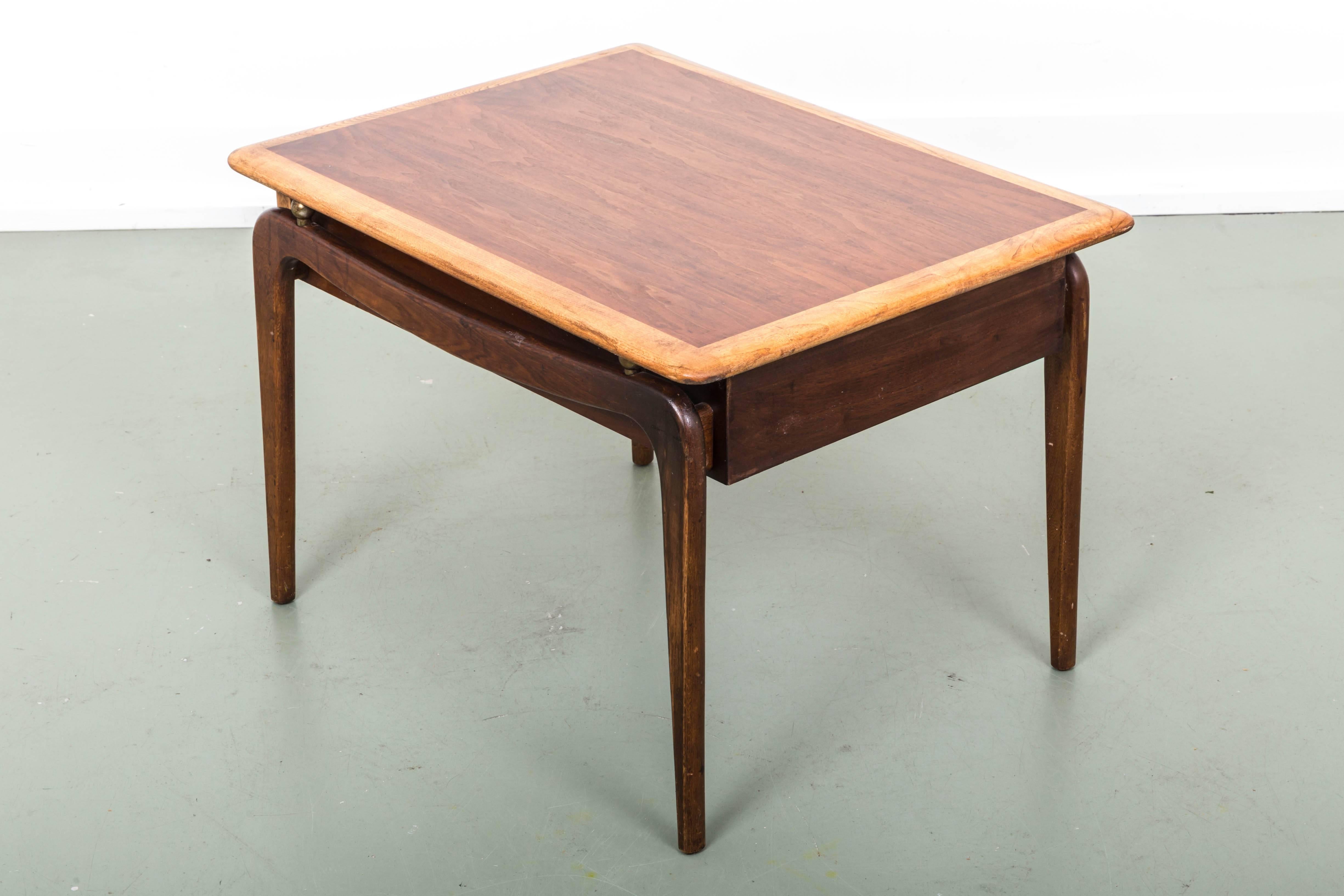Pair of Warren Church End Tables for Lane, Perception Collection In Good Condition In Southampton, NY