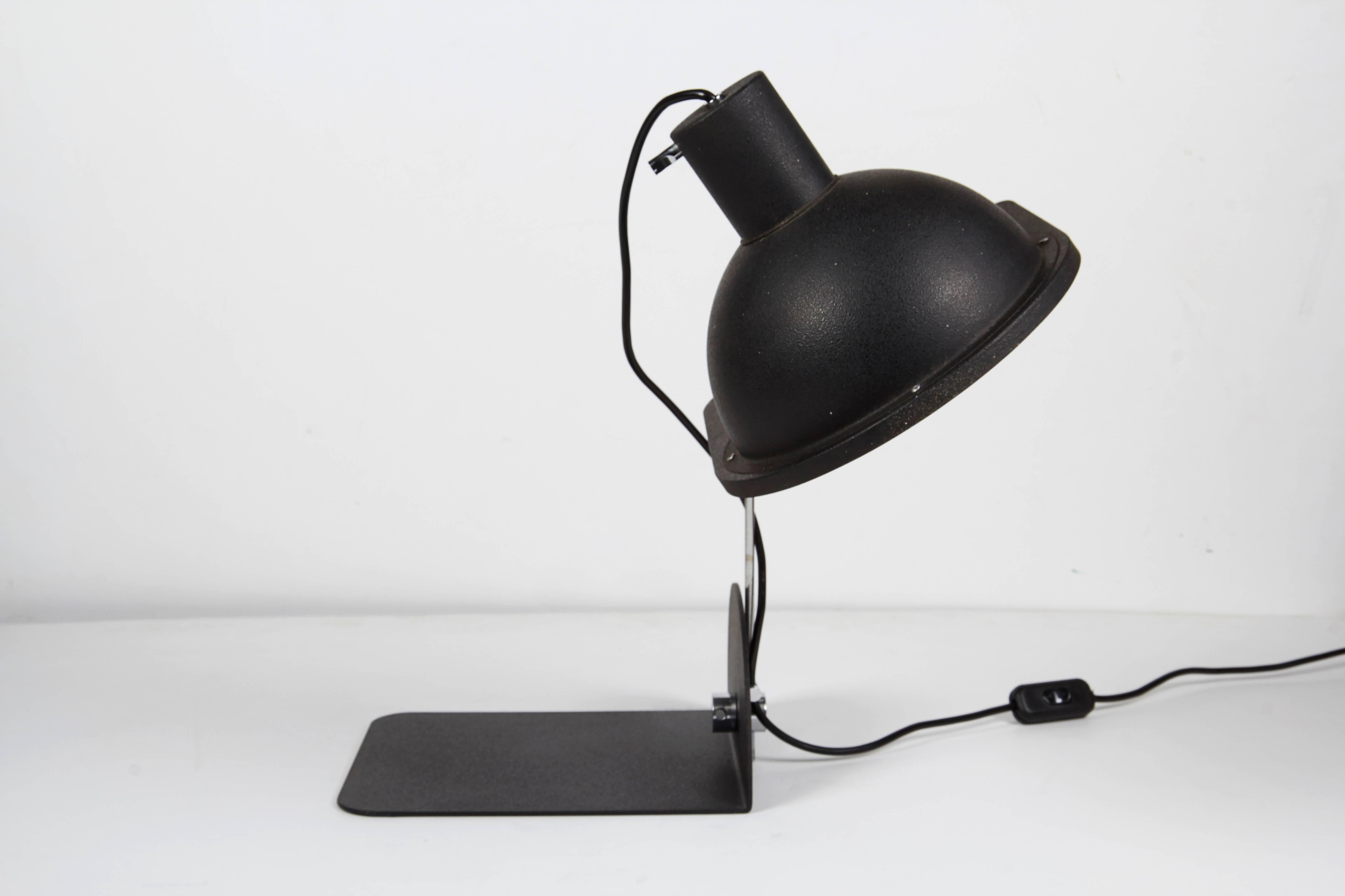 1970 Black Satin Italian Table Lamp by Luci Design Grignani For Sale 2