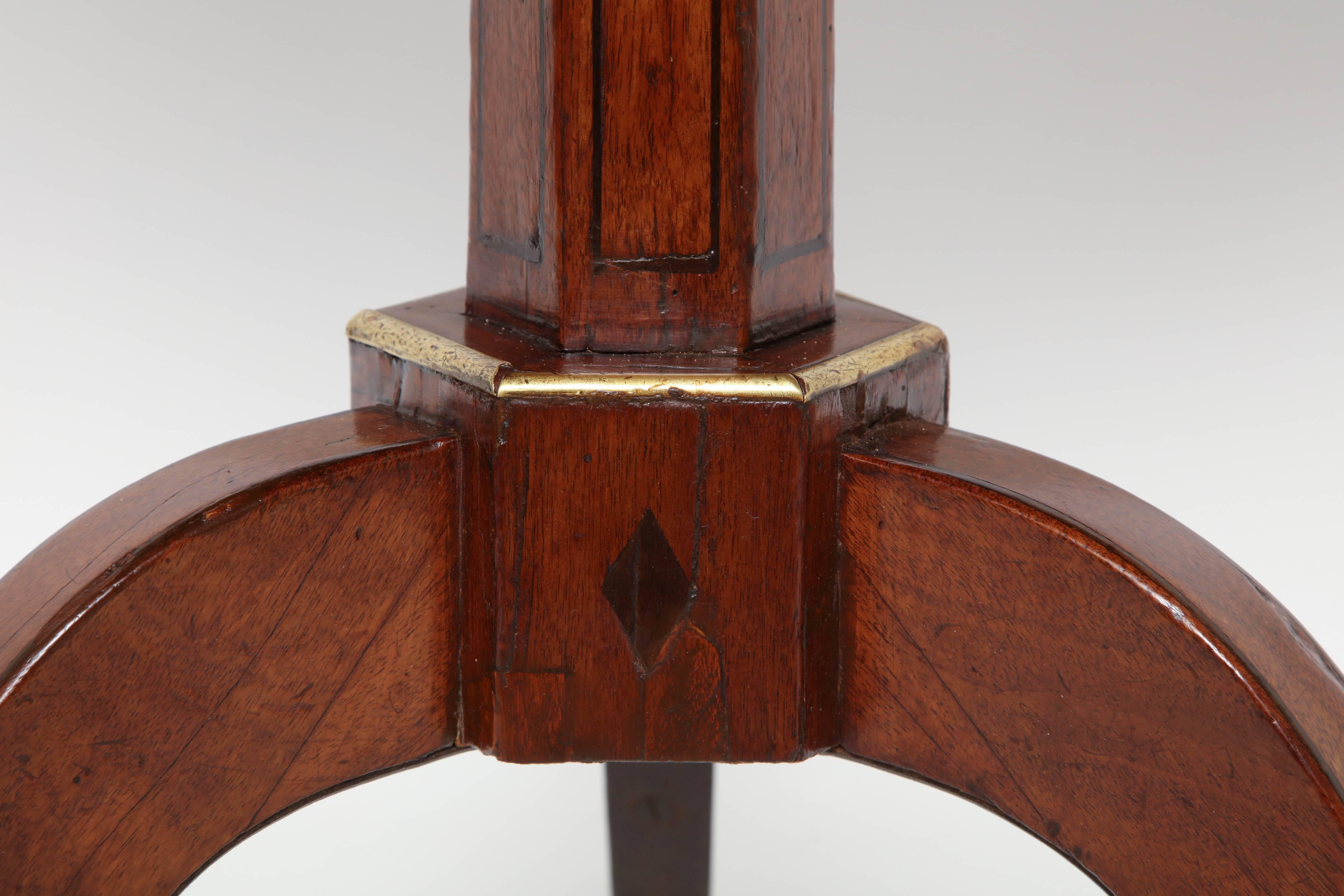 18th Century French Walnut Tripod Table With Octagonal Marble Top 5