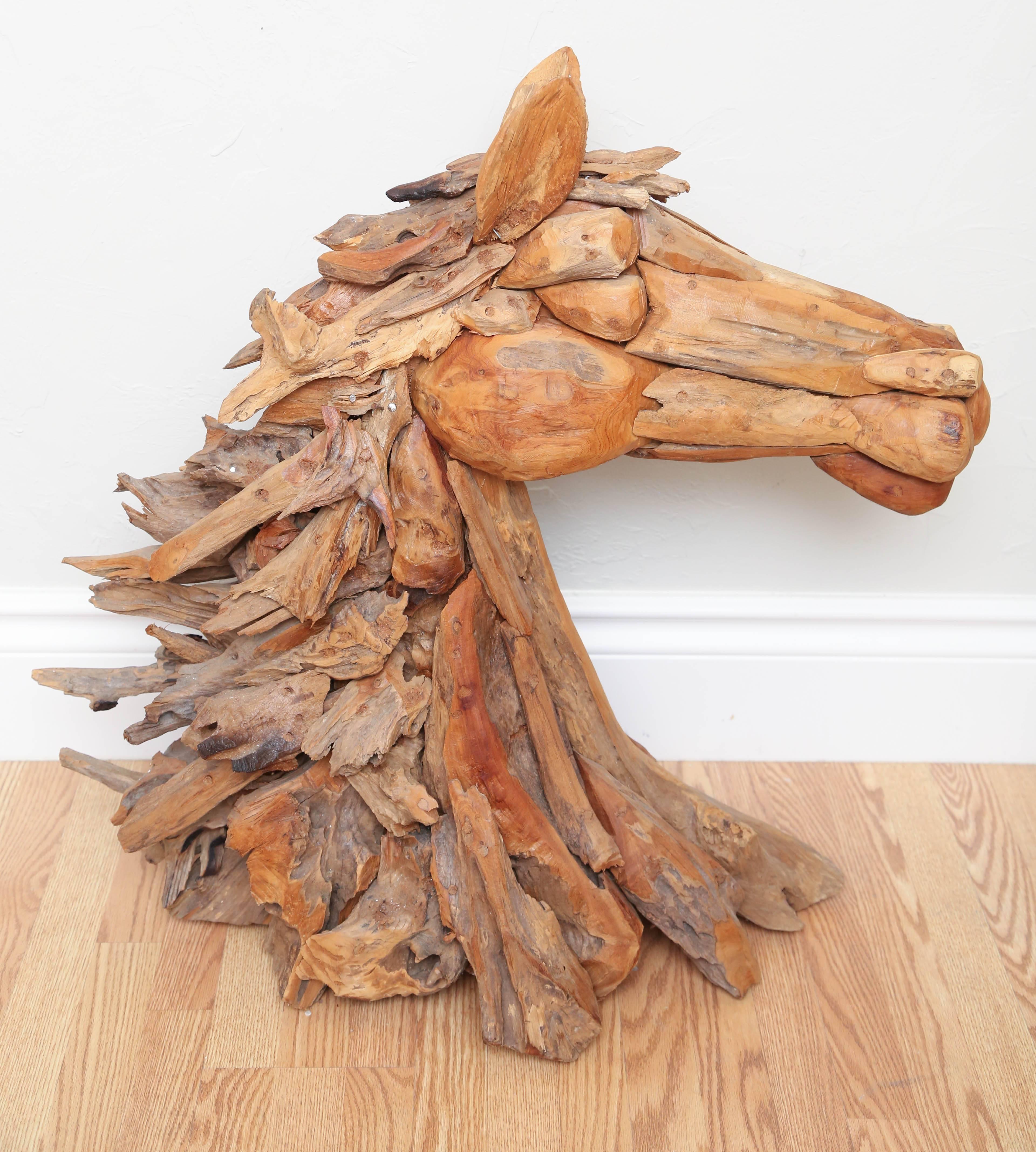 Sculpture originale de cheval sculptée en bois flotté Bon état - En vente à West Palm Beach, FL