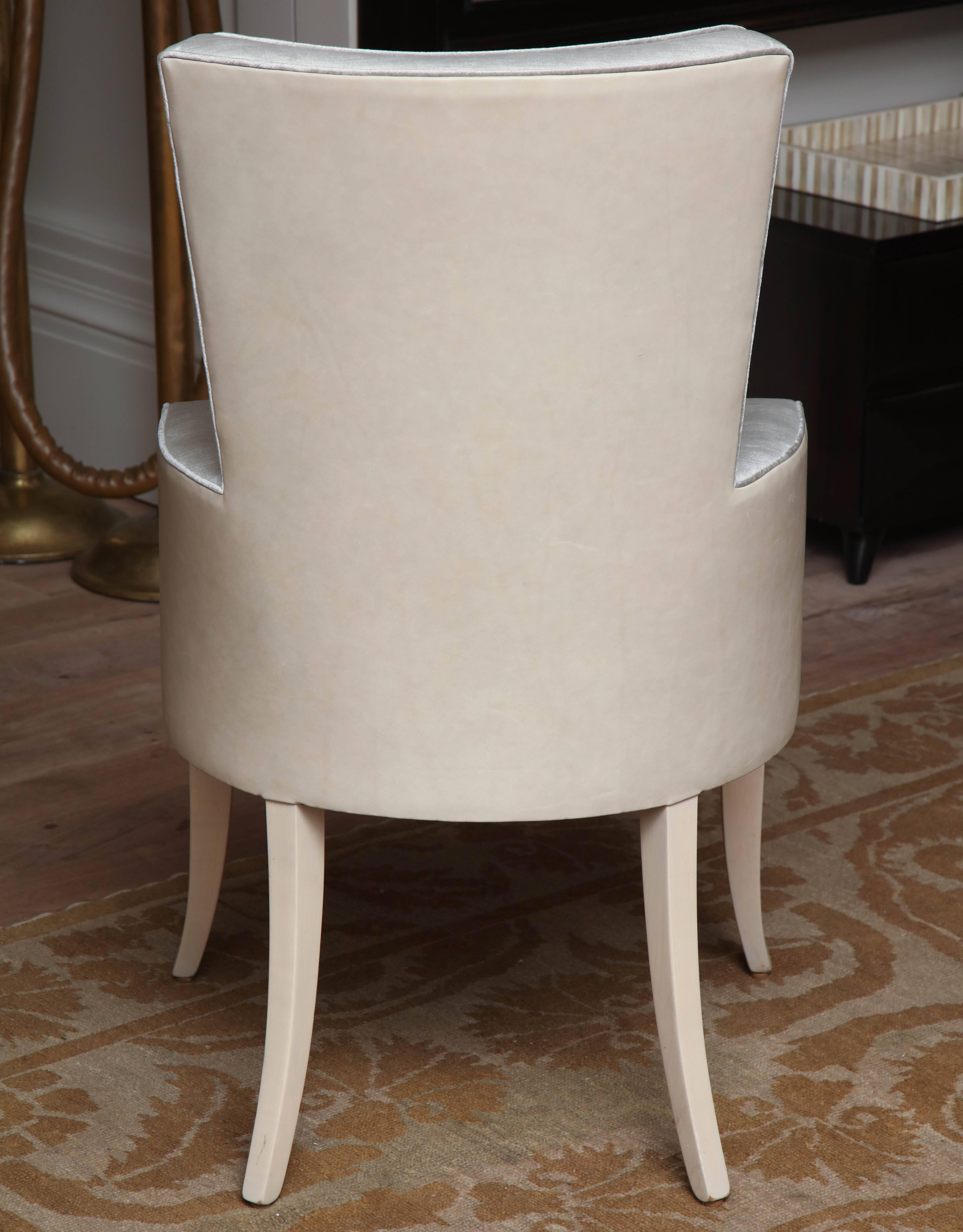 Mid-20th Century Pair of Wingback Dining Chairs For Sale