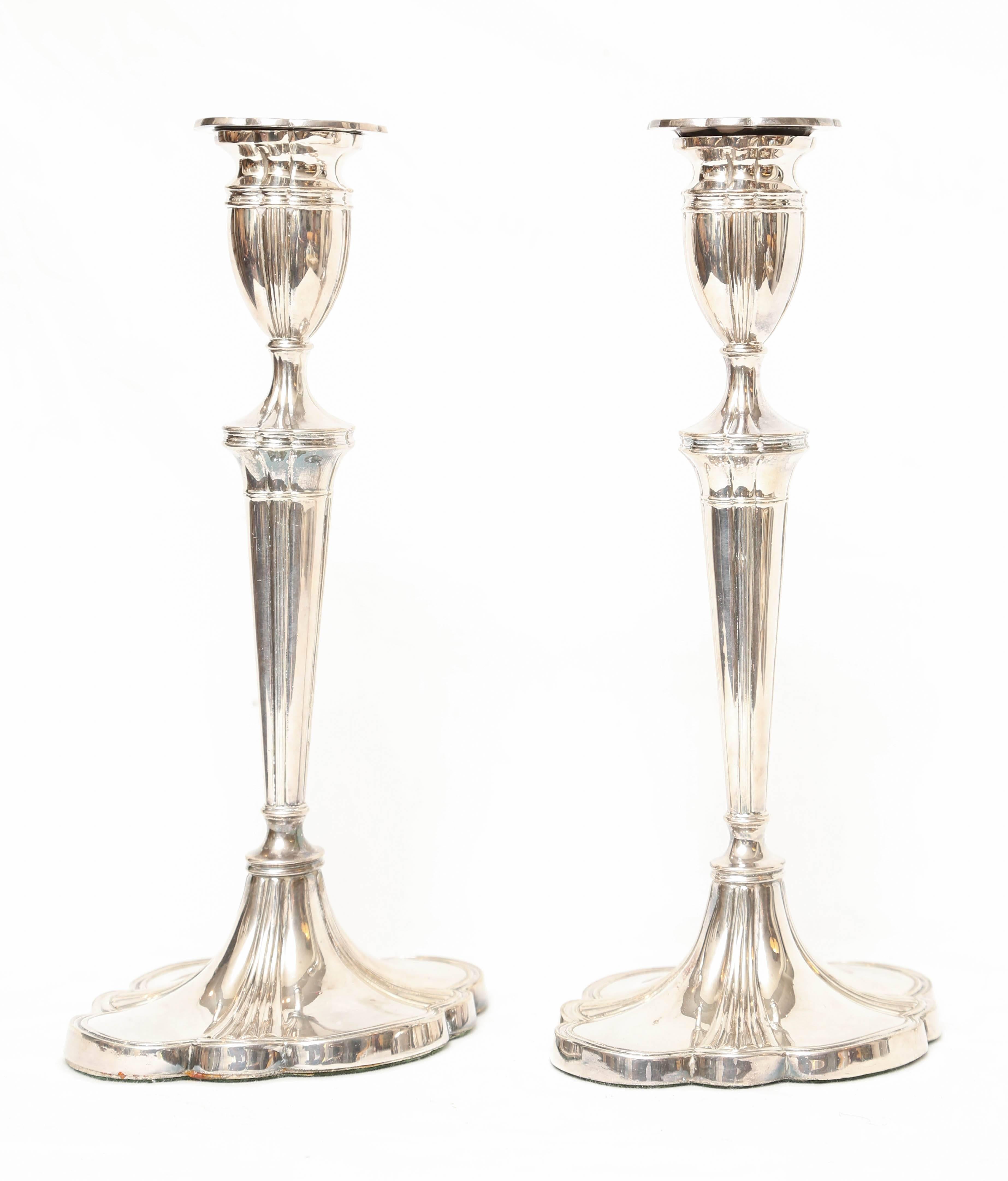 Elegant design, London maker, weighted. A finely detailed pair.