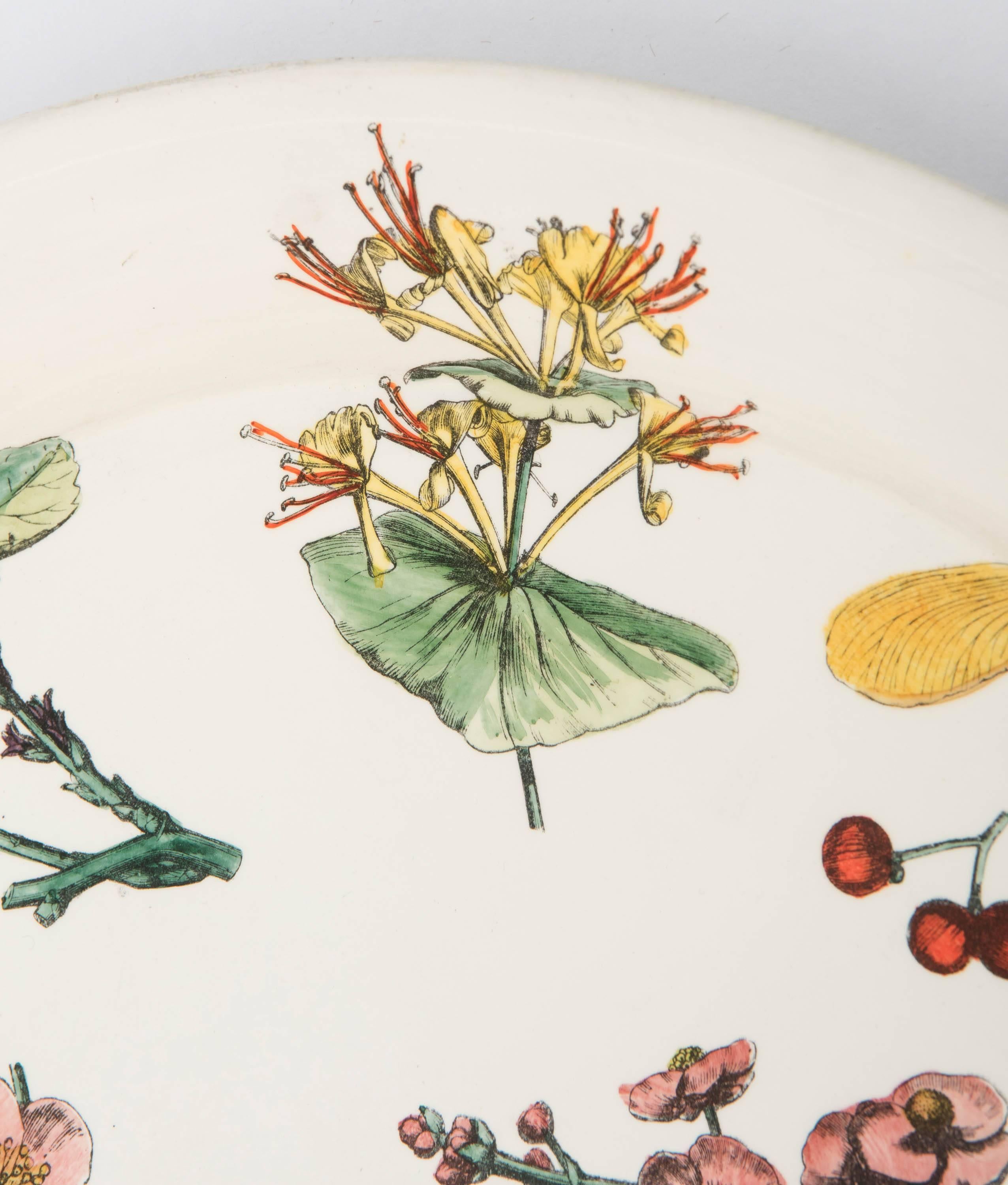 Piero Fornasetti metal tray with flora on a white background, Italy, circa 1950 For Sale 1