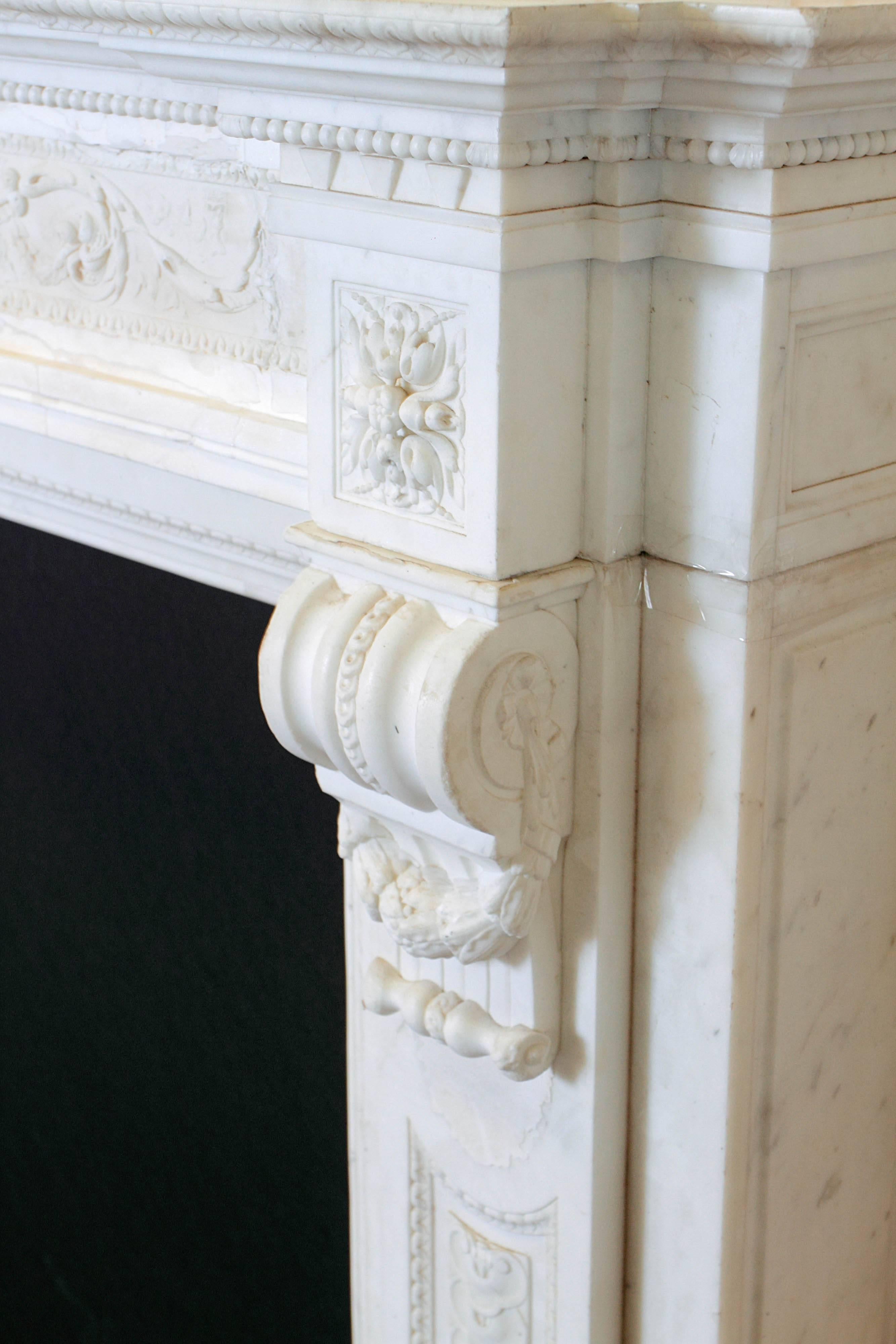 Late 18th Century Louis XVI Style Mantel For Sale 3