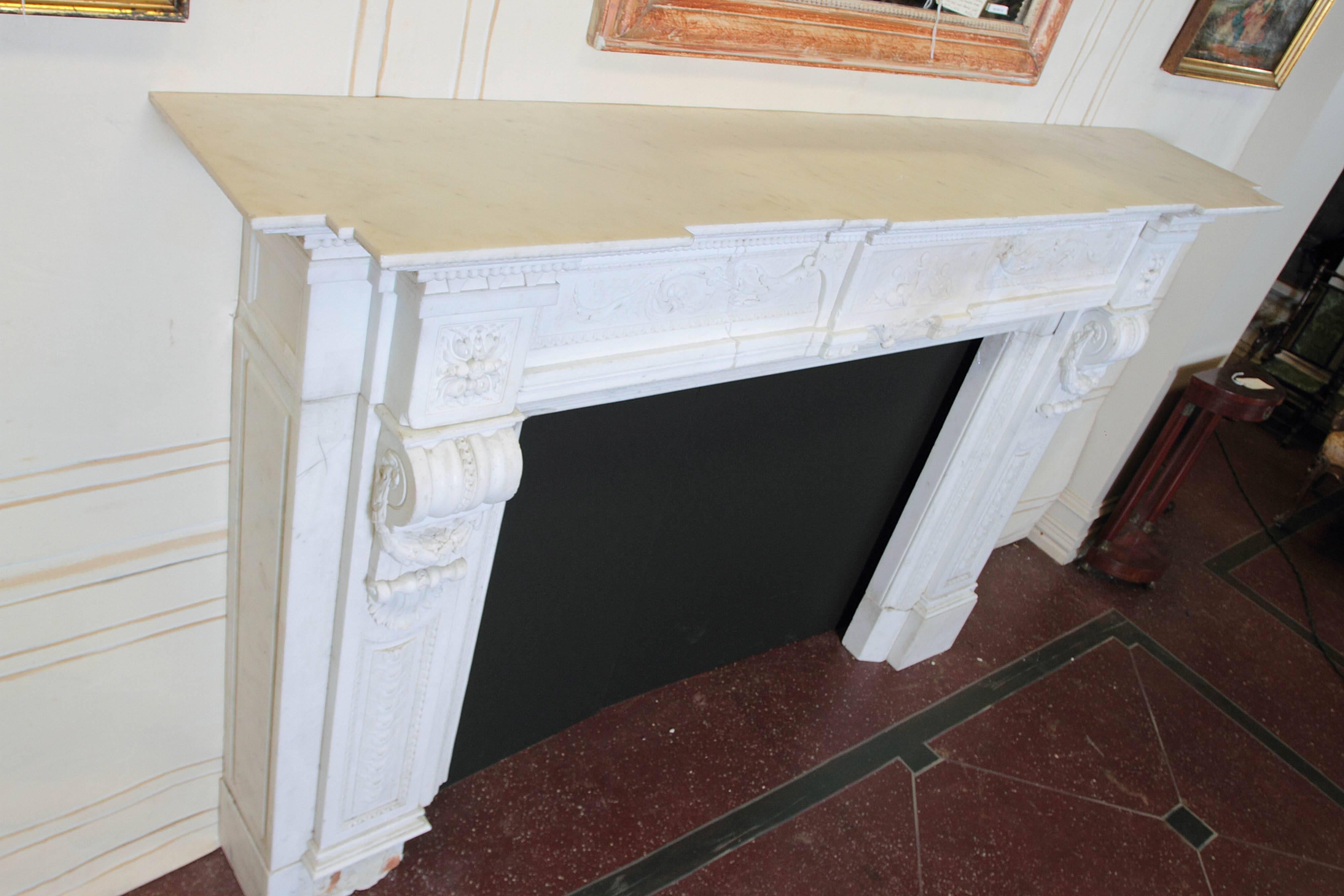 Late 18th Century Louis XVI Style Mantel For Sale 6