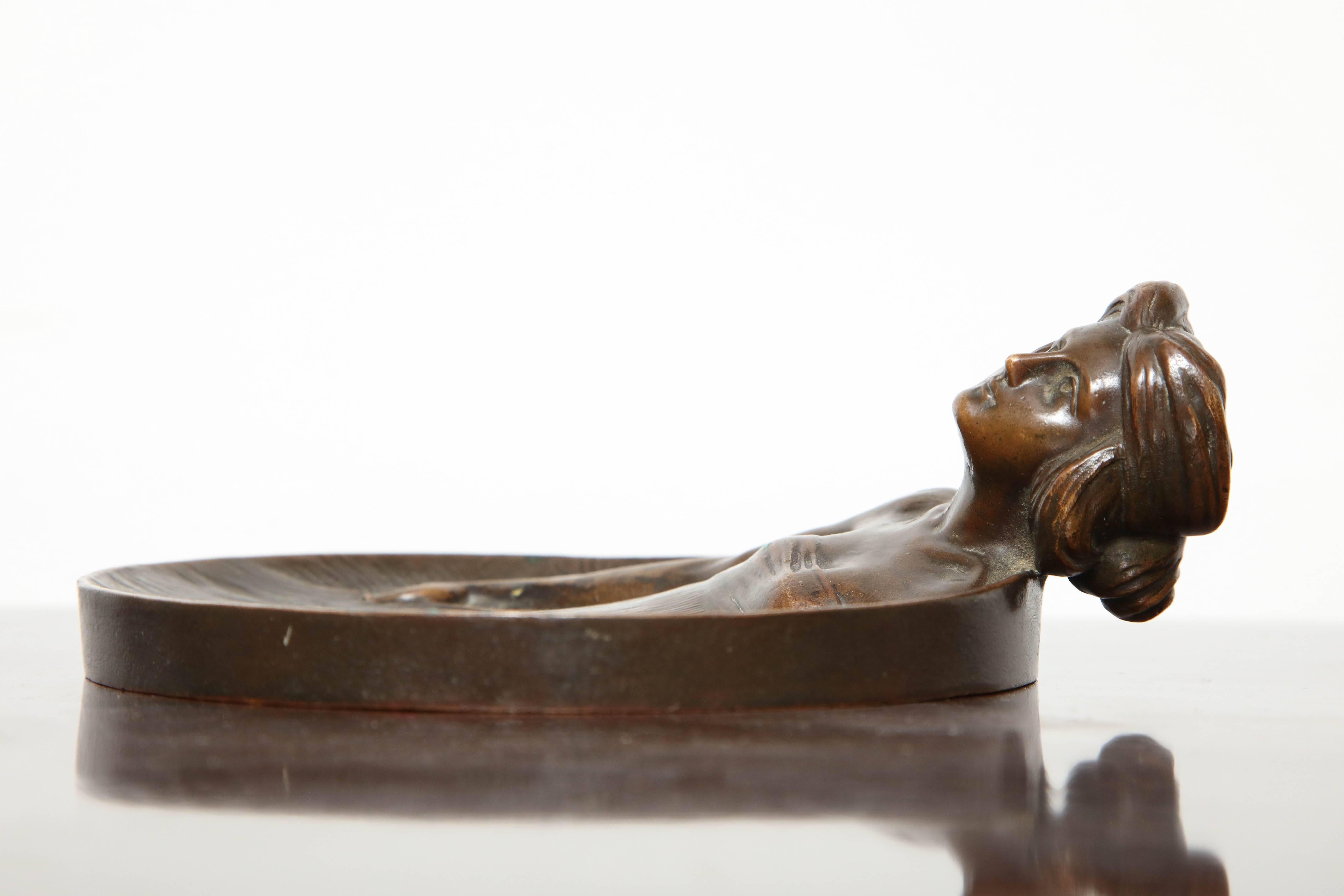 Early 20th Century Gustav Gurschner Bronze Figural tray made in Austria For Sale