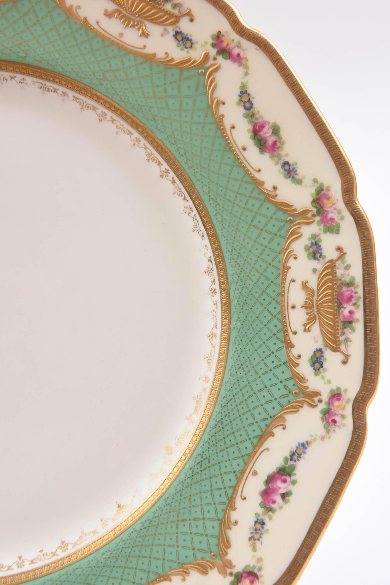 Early 20th Century 12 Antique Dinner Plates, Royal Doulton England, Nice Shape, Soft Green & Gilt