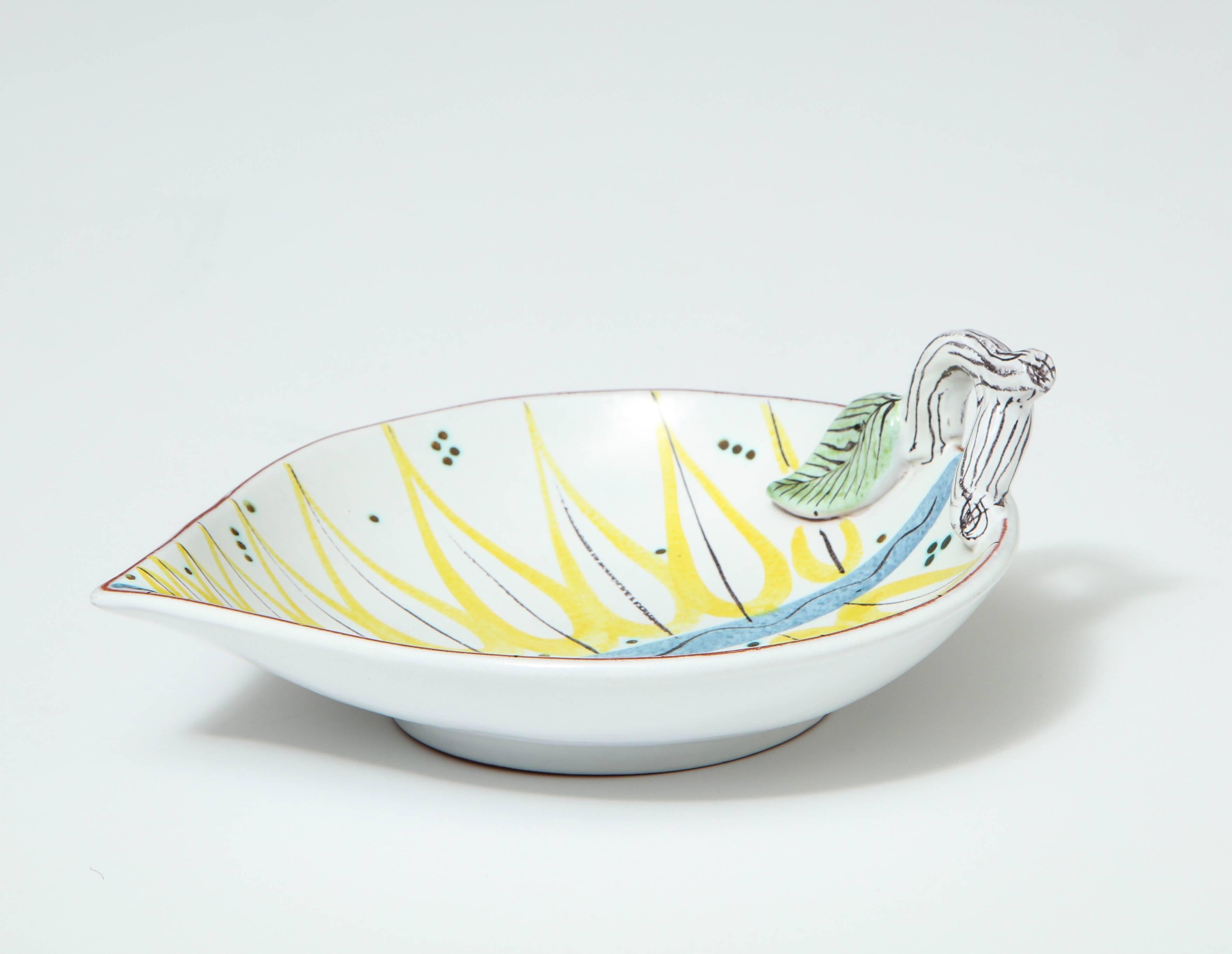 Faience Pottery Bowl by Stig Lindberg, Sweden, circa 1950, White, Yellow and Blue