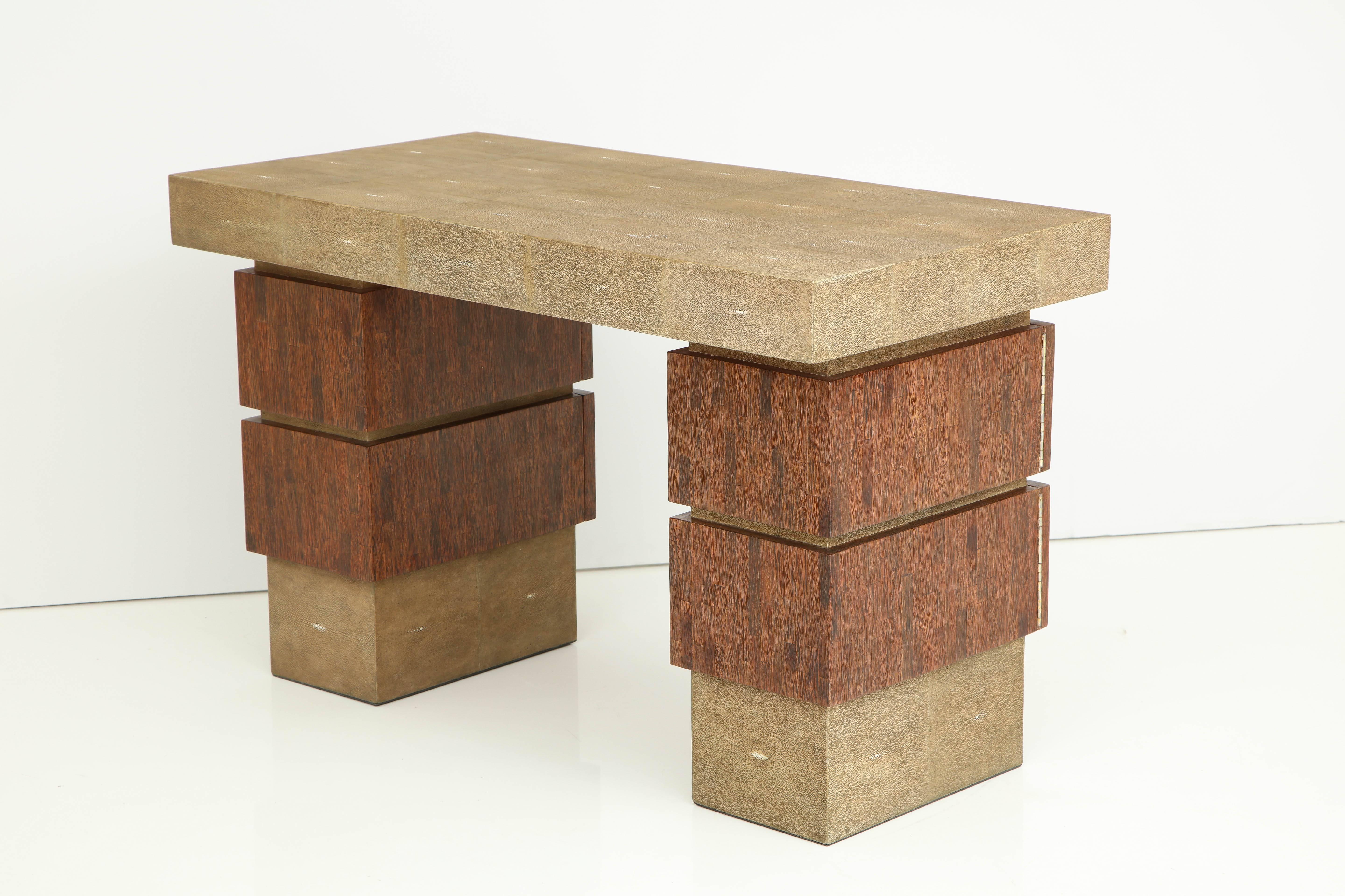 Desk, Shagreen and Dark Palm Wood Details, Designed in France, Contemporary For Sale 4