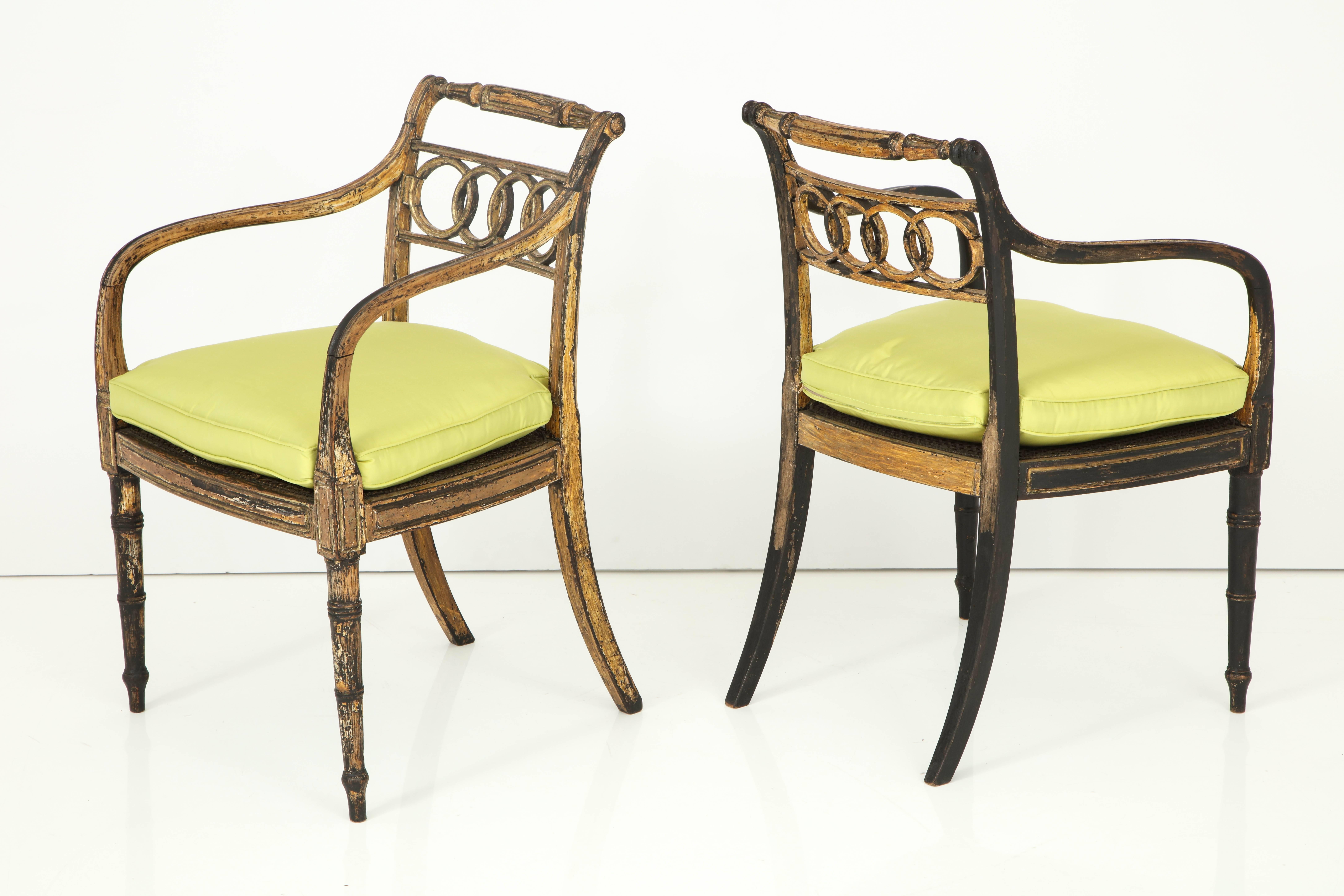 Neoclassical Pair of English Regency Painted and Parcel-Gilt Side Chairs