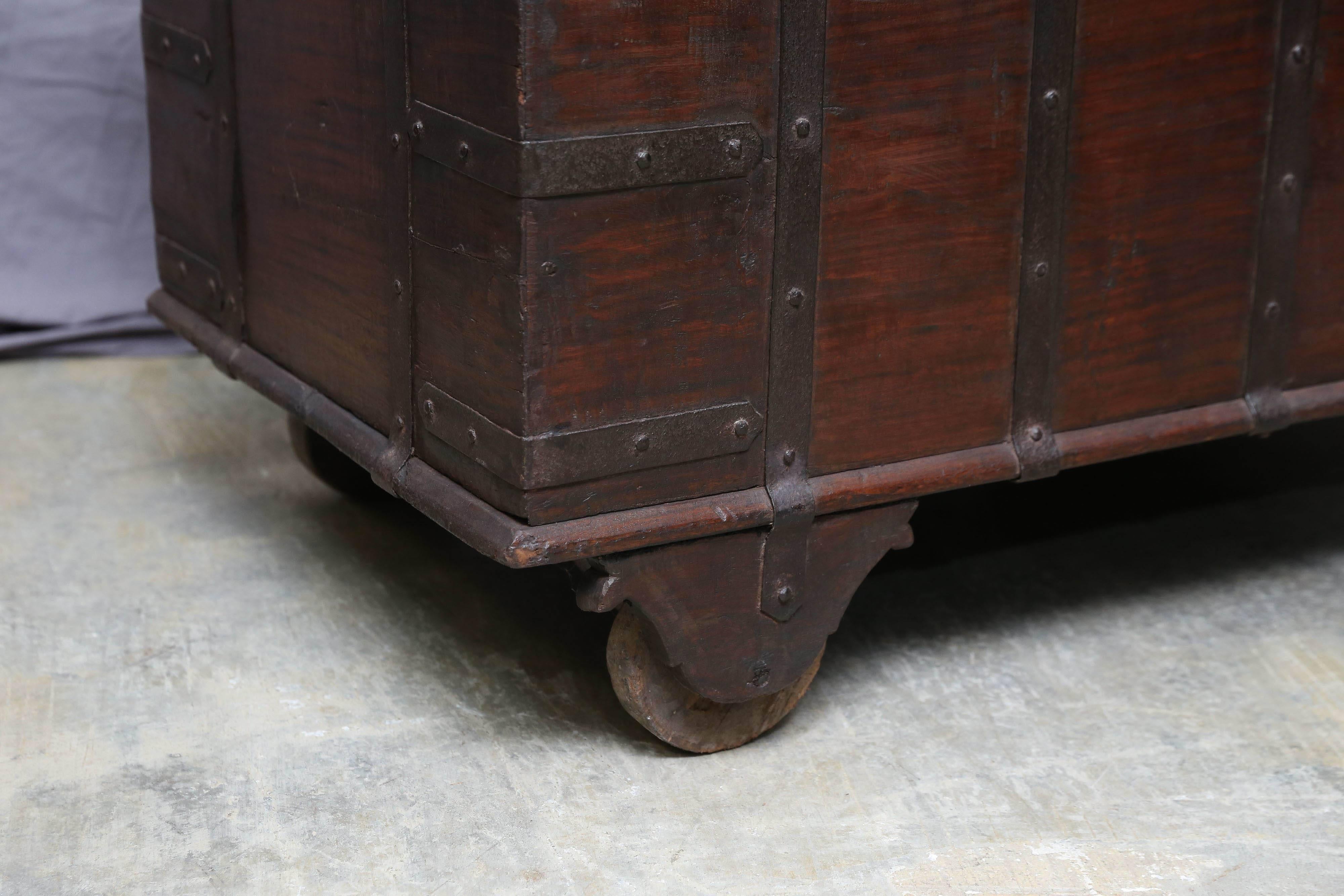 200 Years Old Solid Teak Wood Dowry Chest from a Central Indian Home In Good Condition For Sale In Houston, TX
