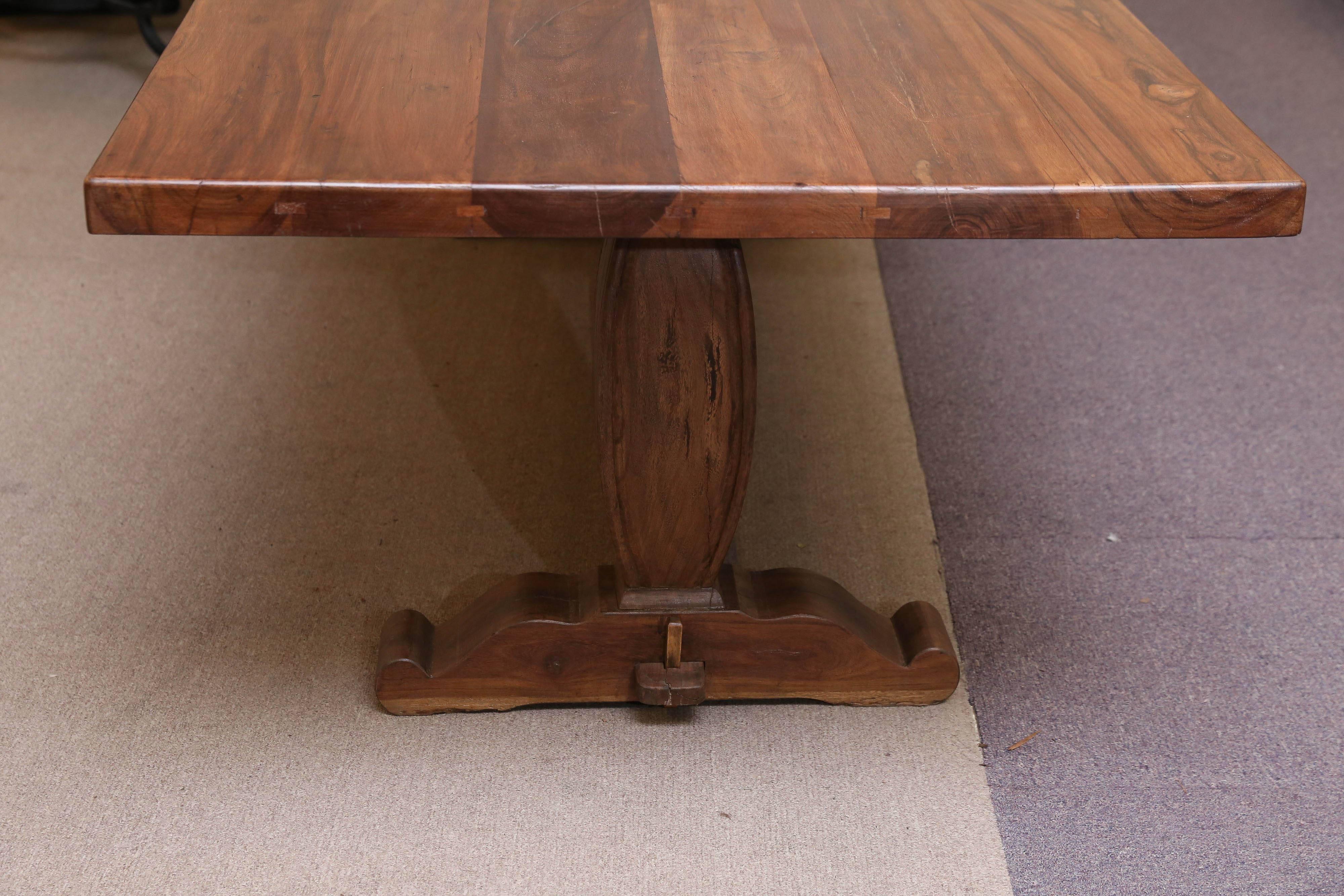 Thick Solid Teak Wood Top Early 20th Century Elegant Plantation Dining Table For Sale 2