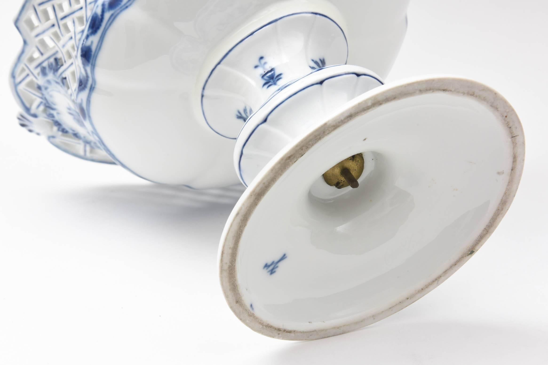 Porcelain Meissen Blue Onion Centerpiece or Fruit Bowl