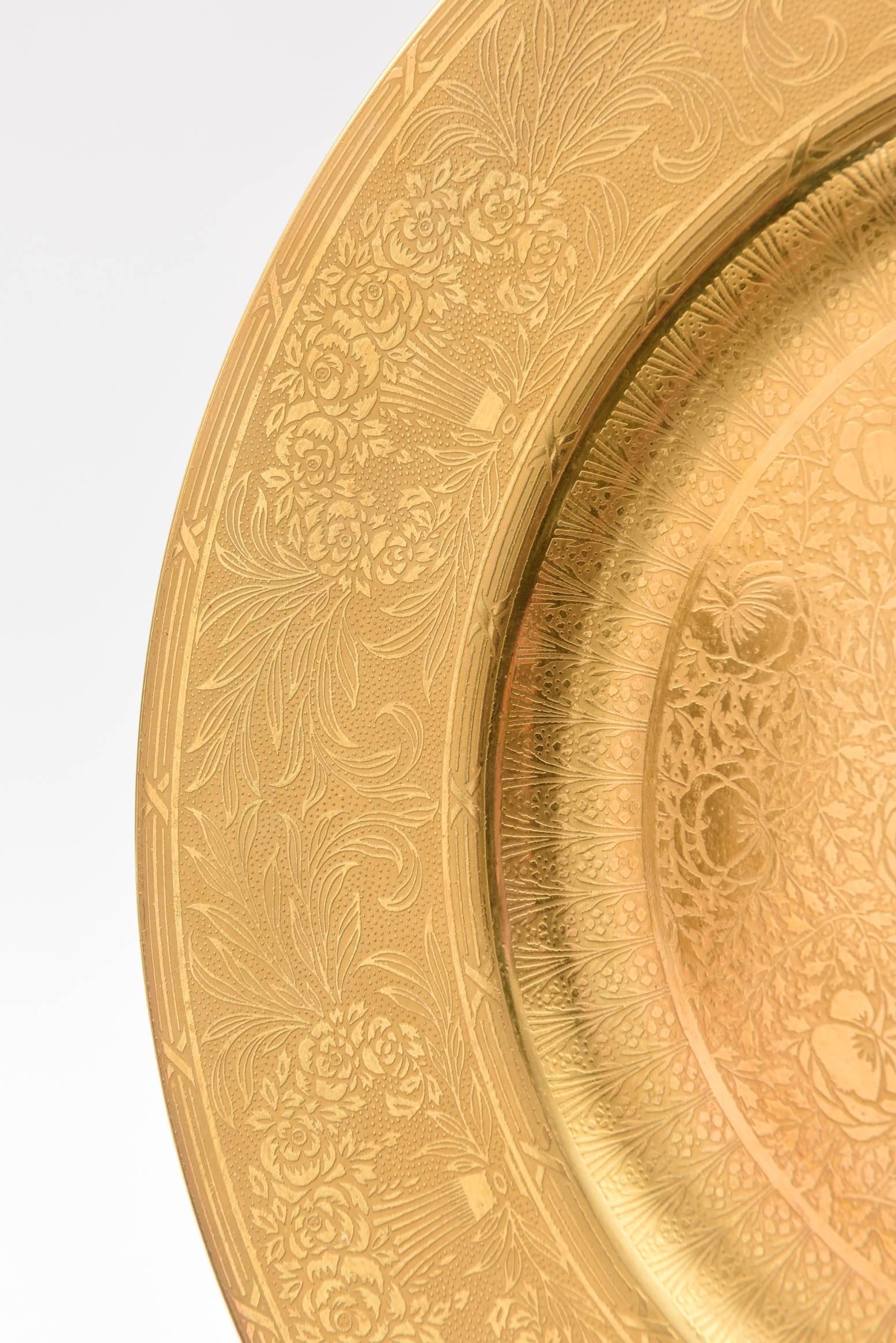 English Eight Gilt Encrusted Presentation Plates, Minton, England with 24-Karat Gold