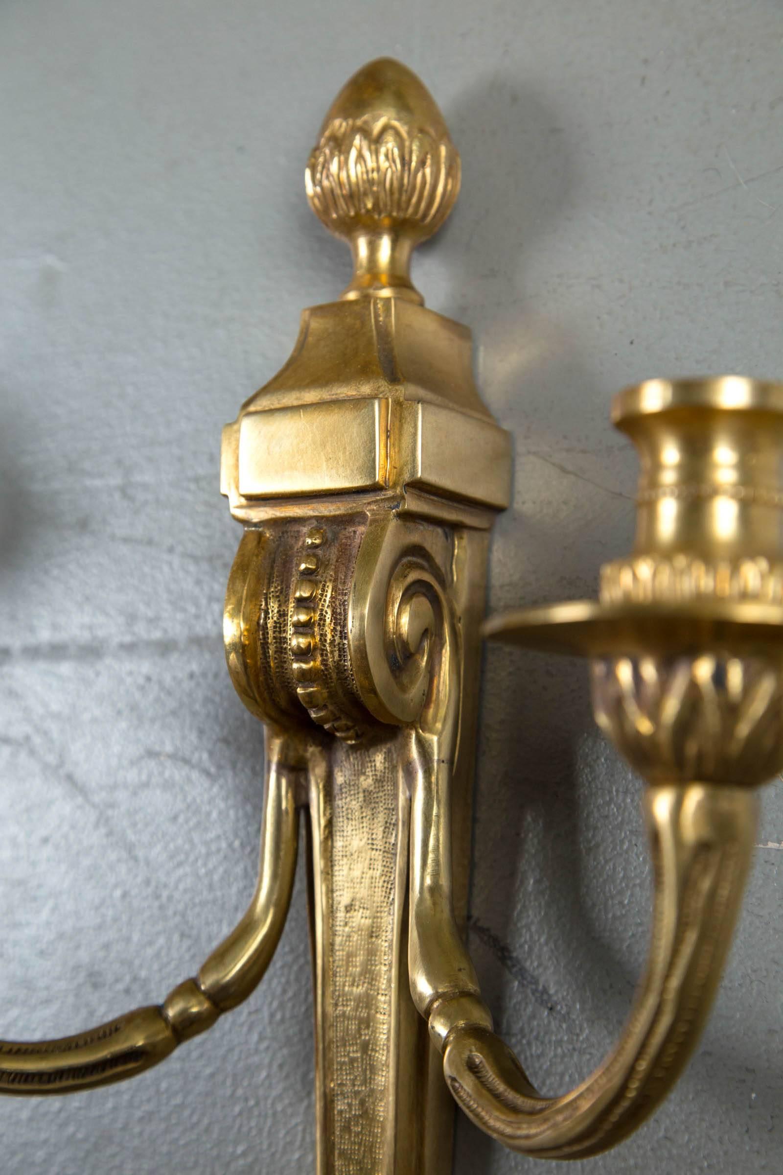 Set of 12 circa 1920s Gilt Bronze Sconces In Excellent Condition For Sale In Stamford, CT