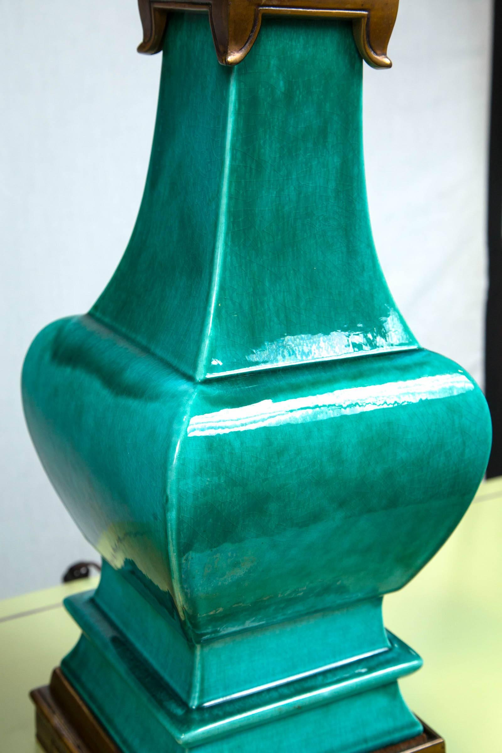 Pair of Midcentury Green Glazed Pagoda Style Stiffel Lamps For Sale 2