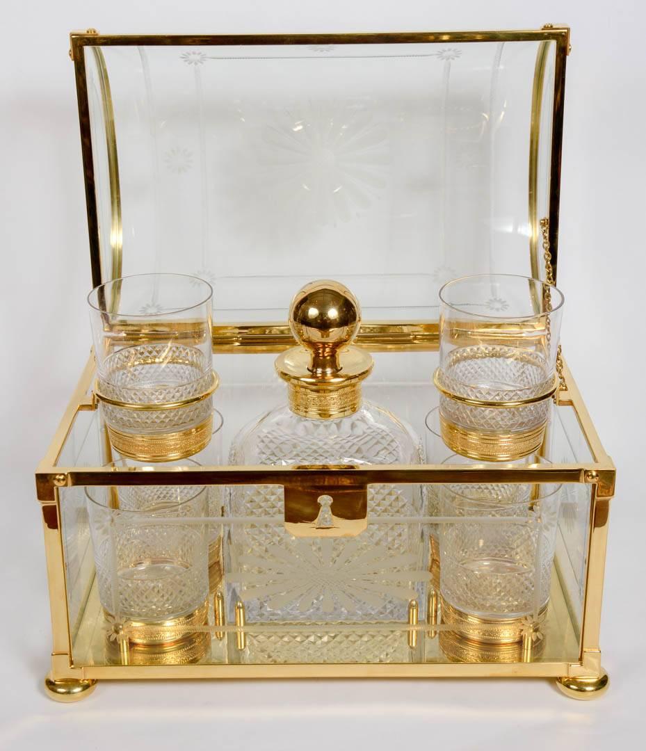 Crystal and Gilded Bronze Whisky Cabinet In Excellent Condition For Sale In Paris, FR