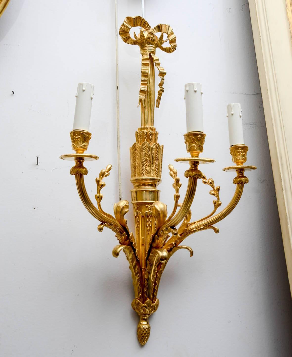 Gilt Pair of Glided Bronze Louis XVI Style Sconces For Sale