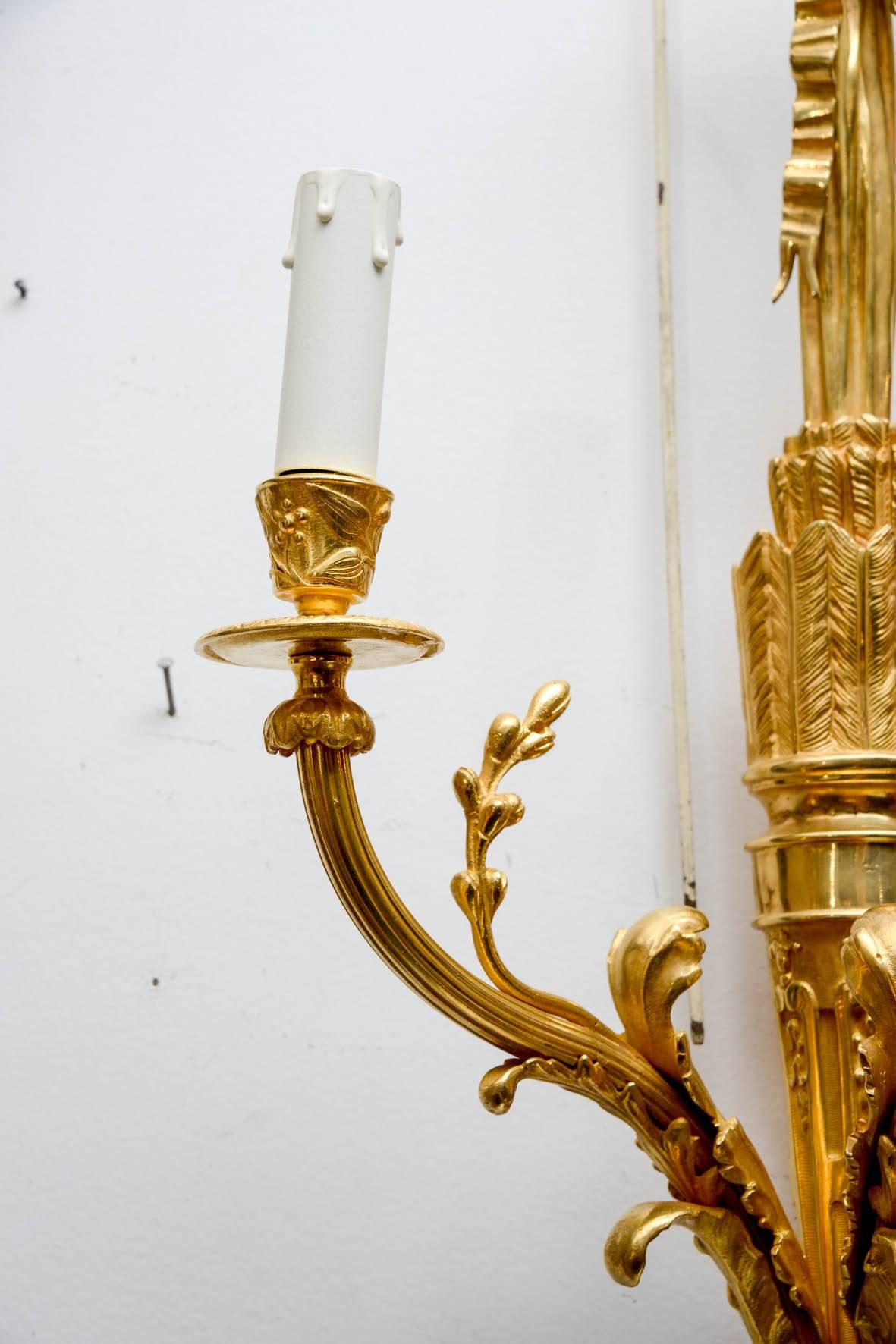 Pair of Glided Bronze Louis XVI Style Sconces For Sale 1